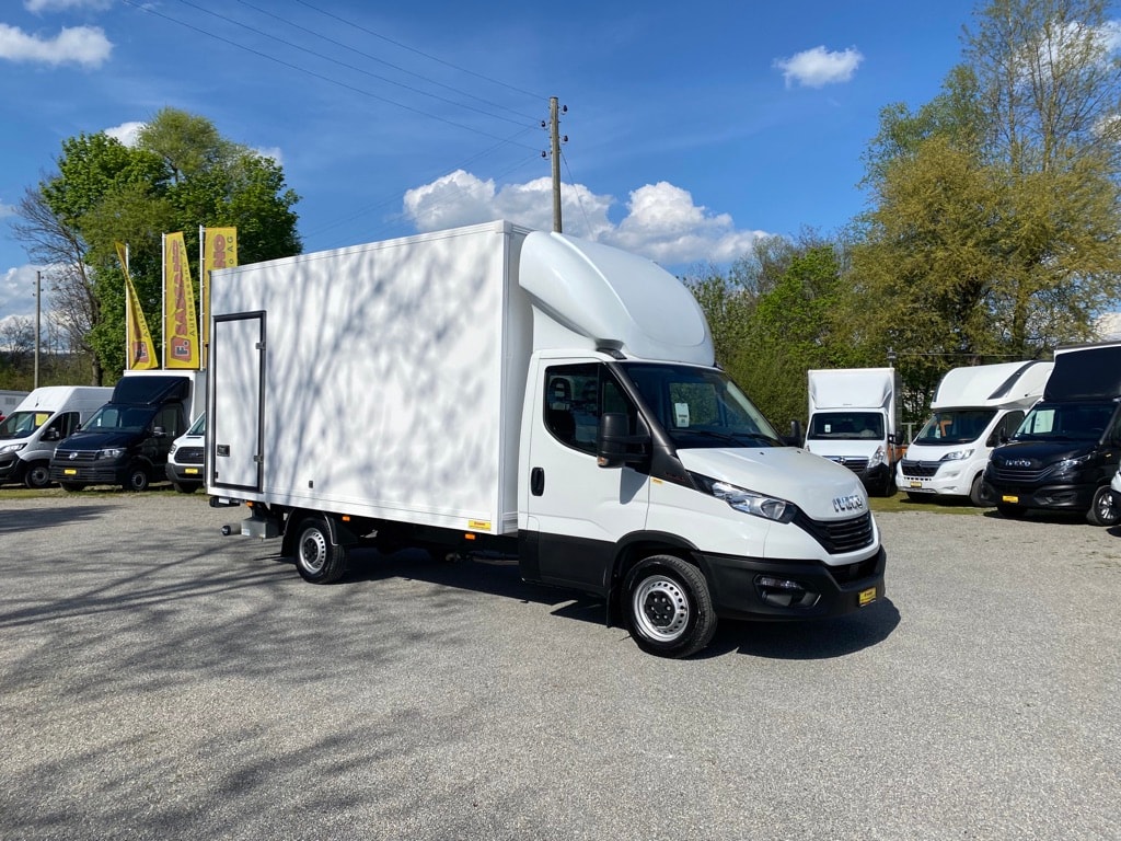 IVECO Daily 35S18 Koffer mit Hebebühne und Seitentüre