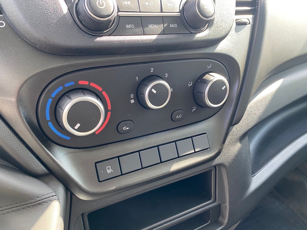 IVECO Daily 35S18 Koffer mit Hebebühne und Seitentüre - 13