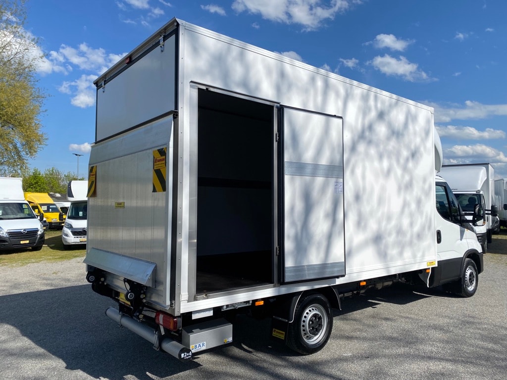 IVECO Daily 35S18 Koffer mit Hebebühne und Seitentüre - 8