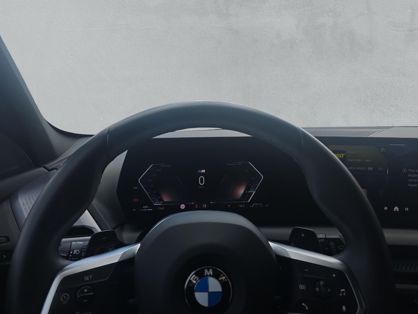 BMW 120i M Sport F70 (CH) AHK - 19