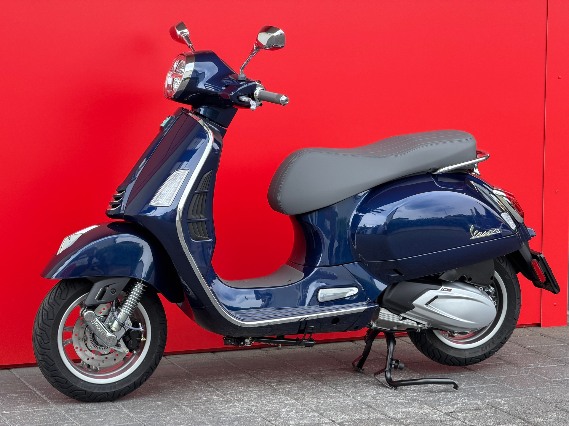 PIAGGIO Vespa GTS 125 RST Euro 5+ - 11