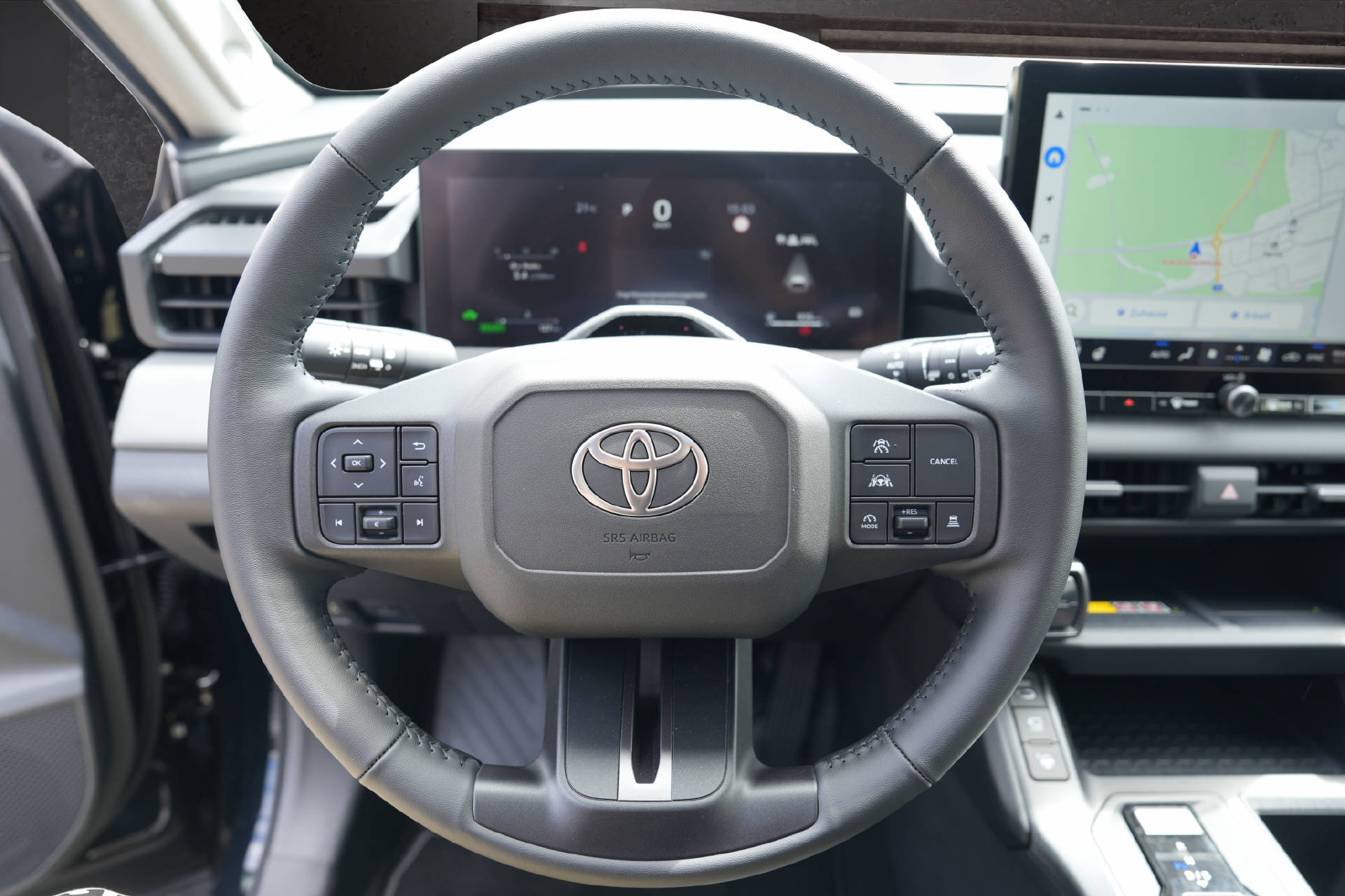 TOYOTA RAV-4 2.5 HEV Premium - 11