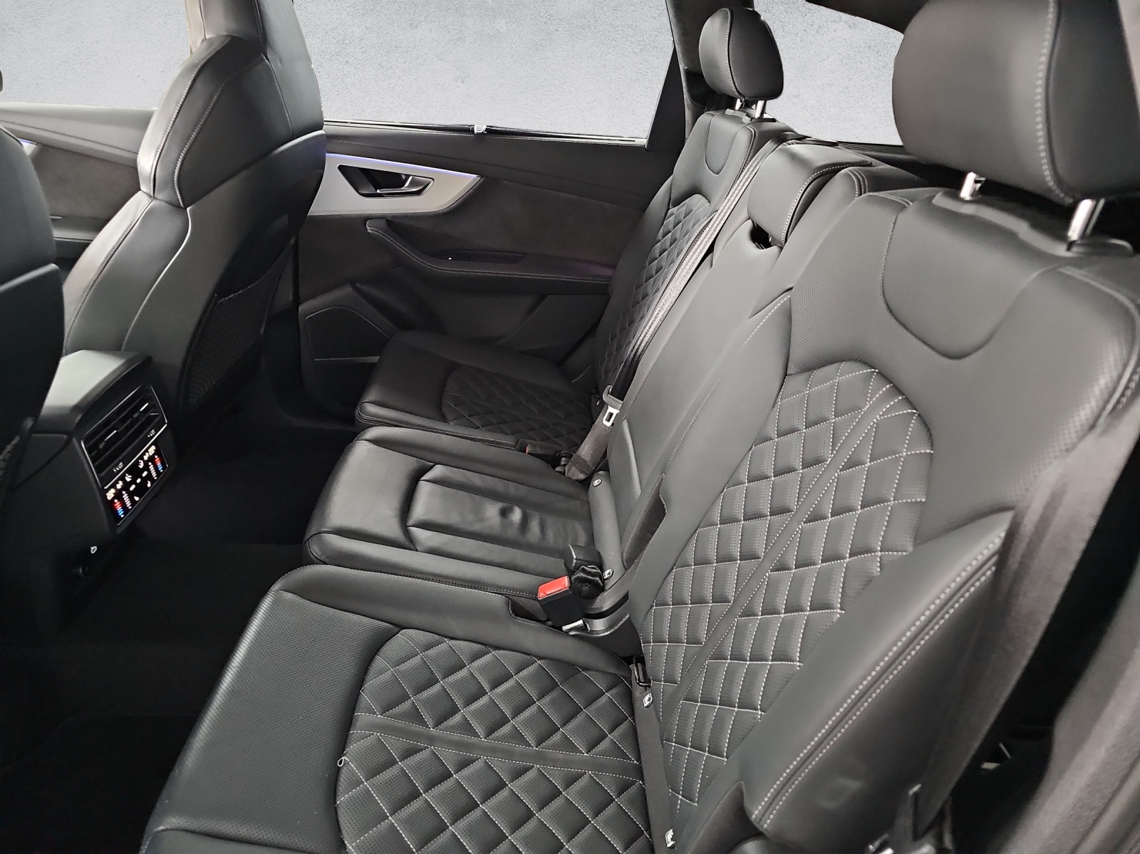 AUDI SQ7 TFSI quattro tiptronic - 13