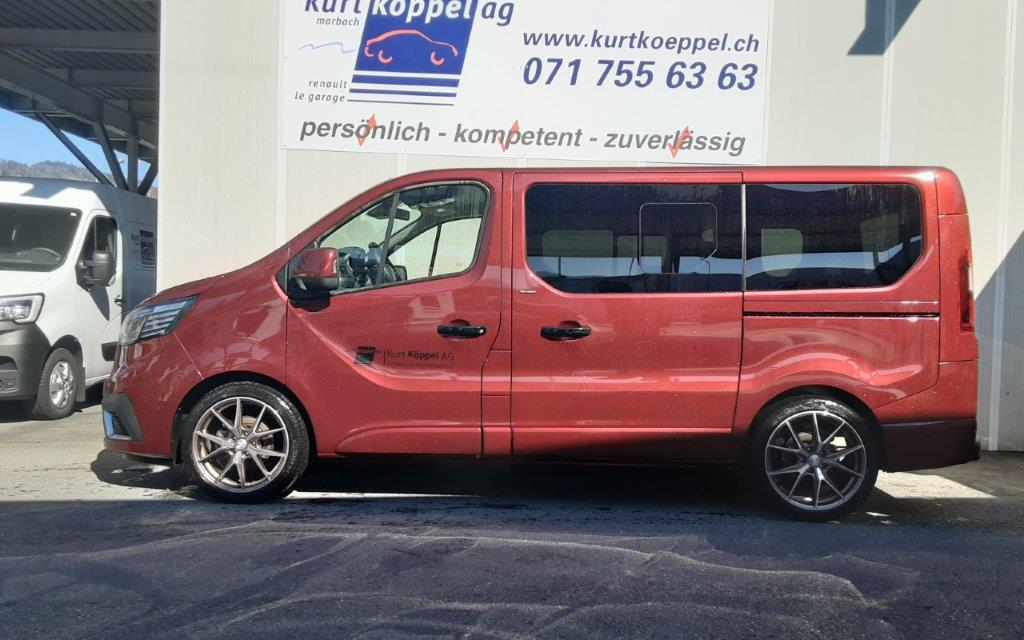 RENAULT TRAFIC Spaceclass 2.0 dCi Blue
