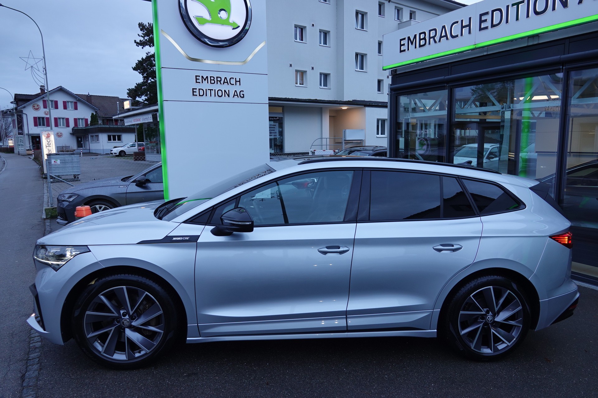 SKODA Enyaq iV 80x SportLine - 5