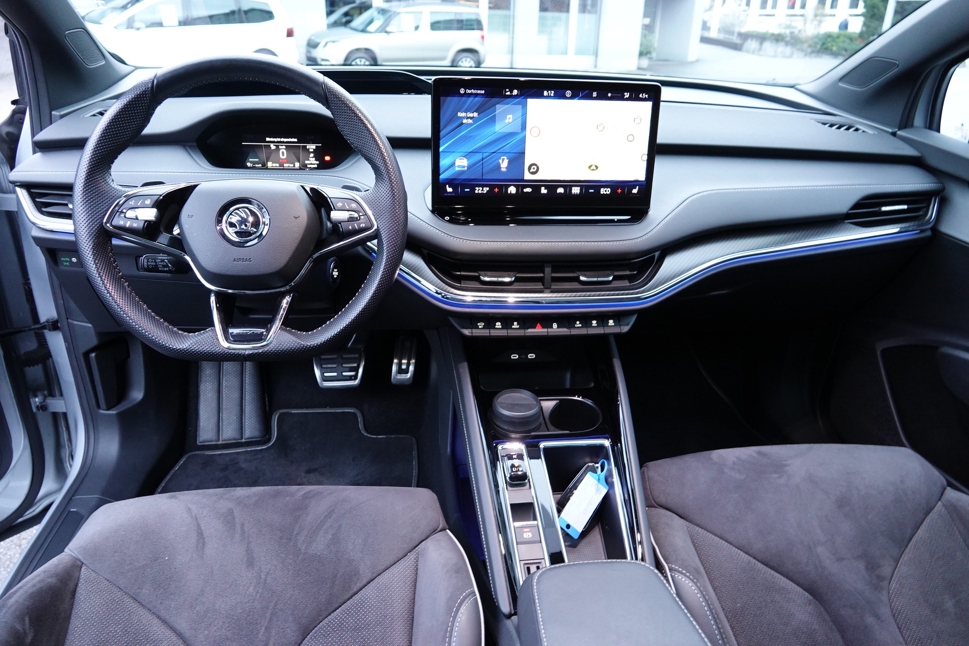 SKODA Enyaq iV 80x SportLine - 10