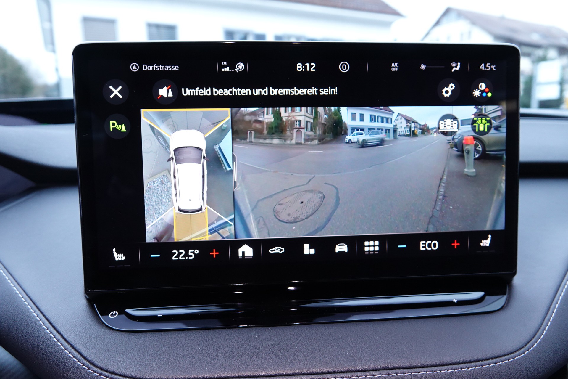 SKODA Enyaq iV 80x SportLine - 12