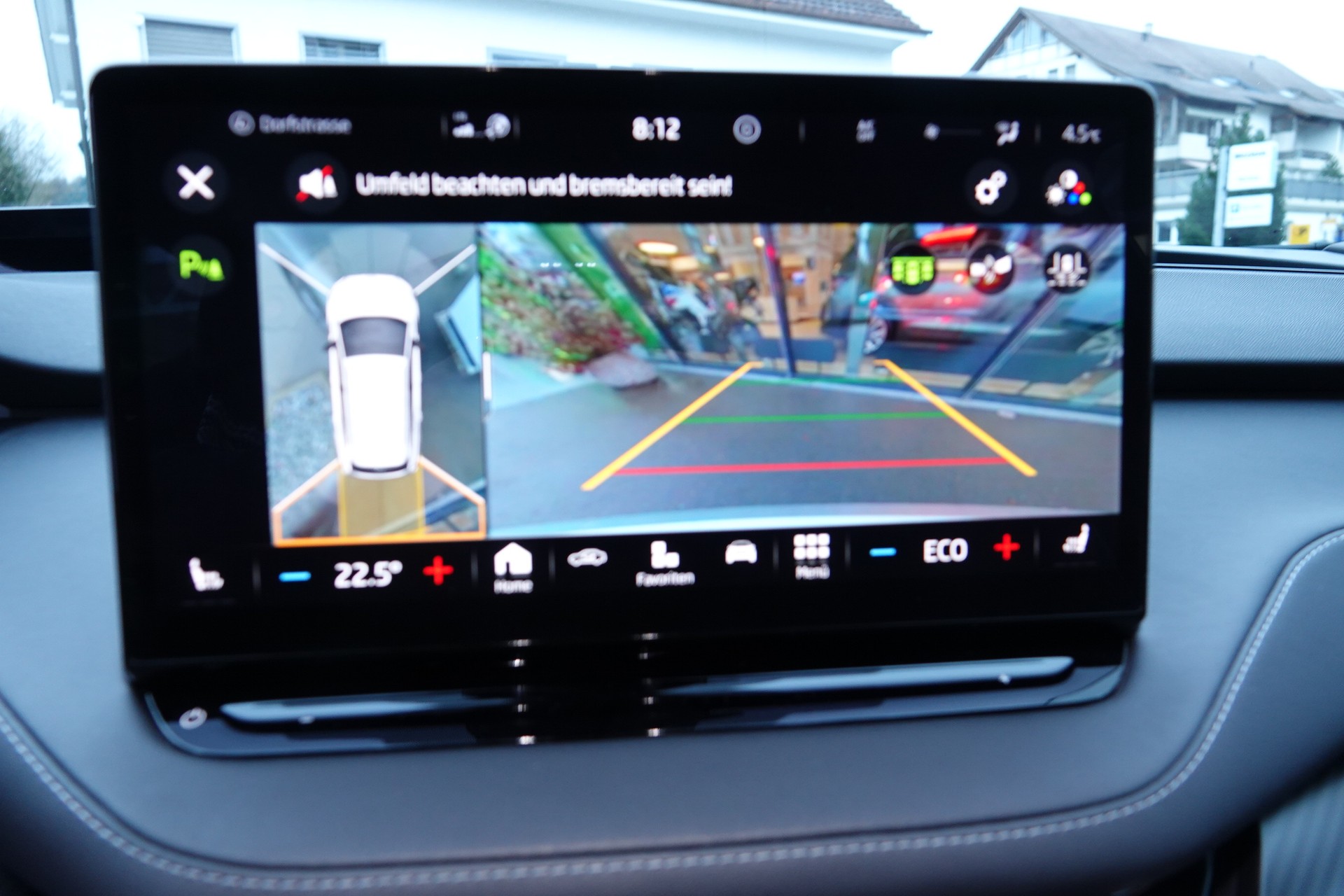 SKODA Enyaq iV 80x SportLine - 11