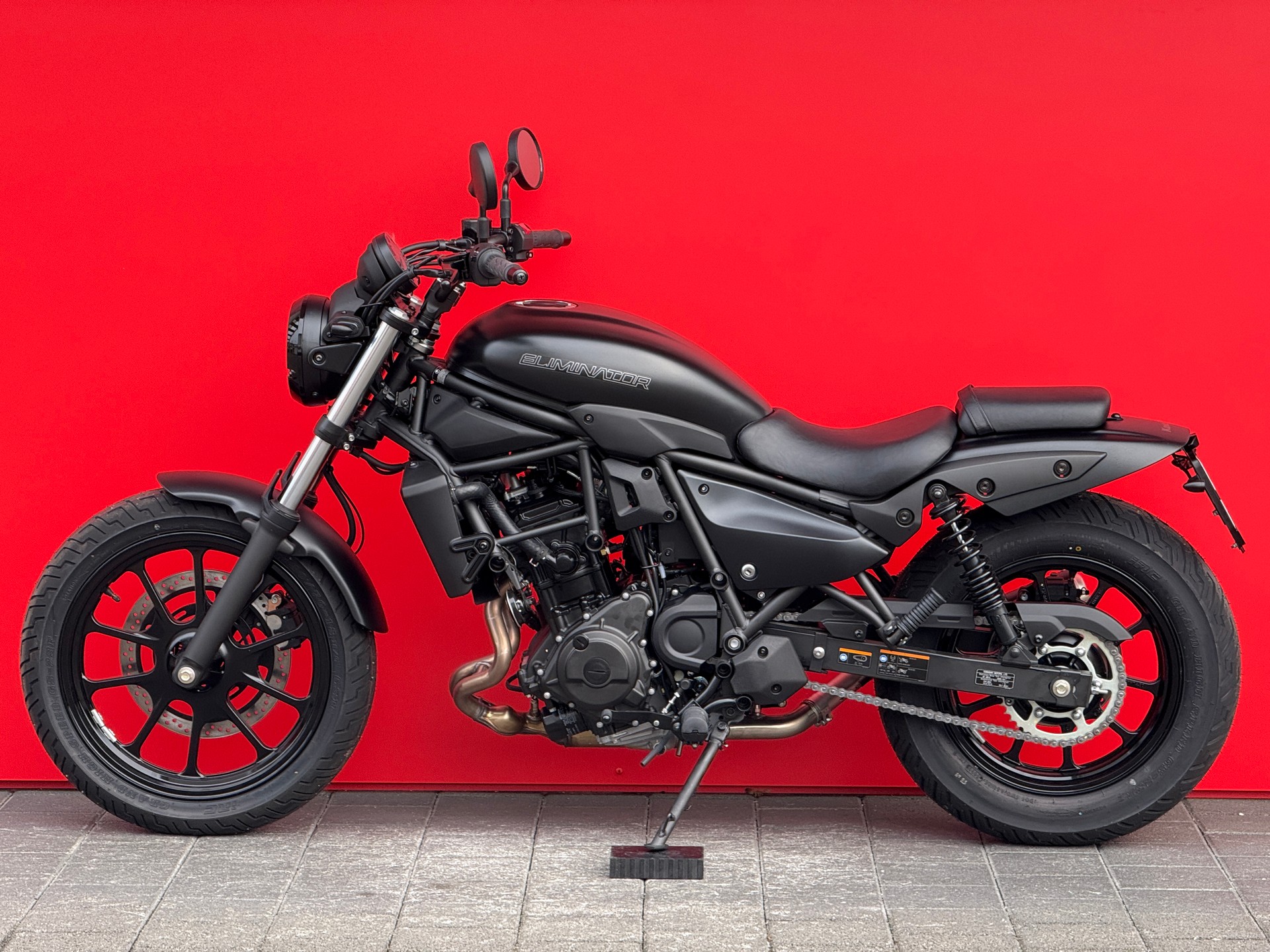 KAWASAKI Eliminator 500 Custom - 14
