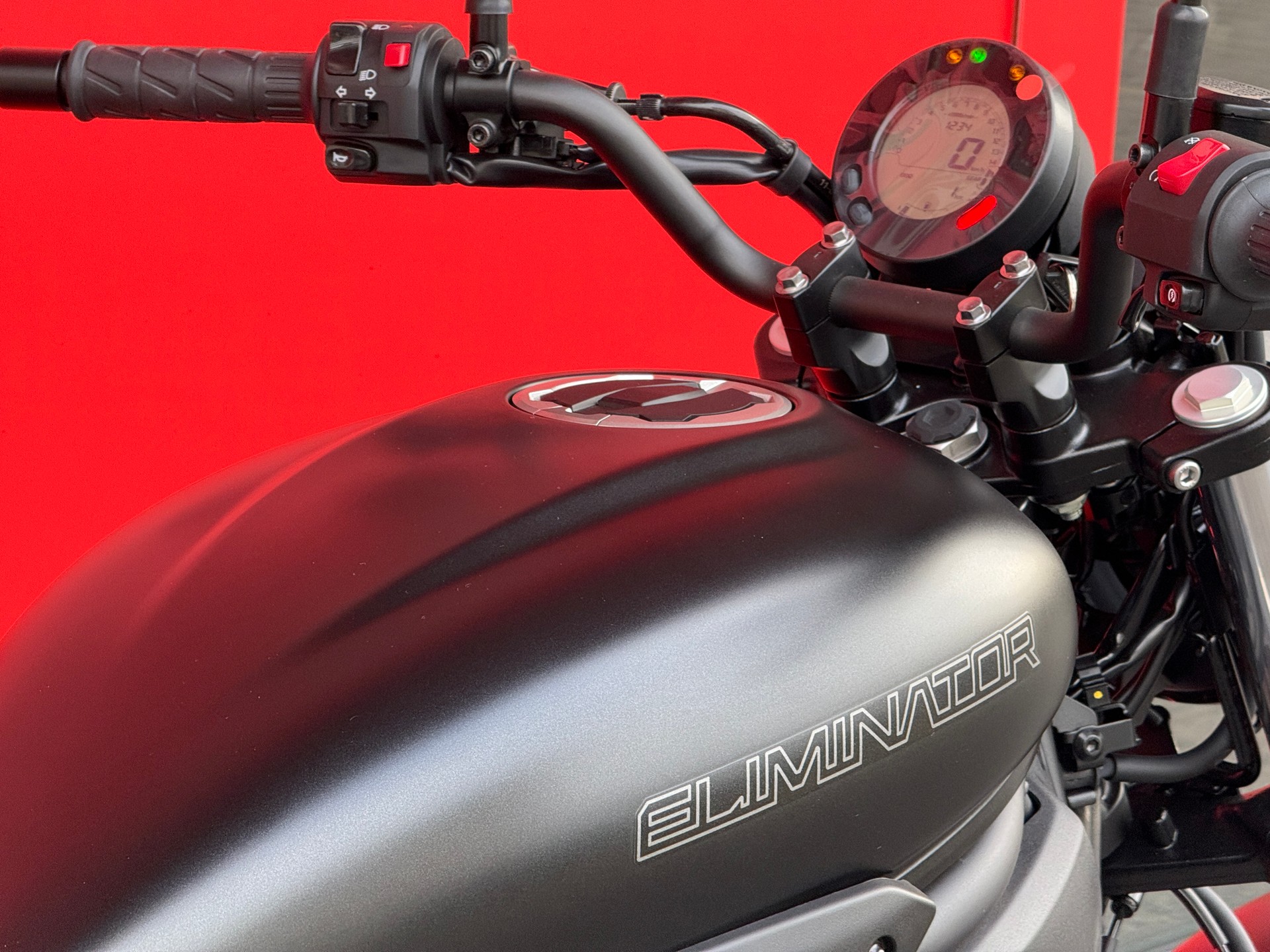 KAWASAKI Eliminator 500 Custom - 2