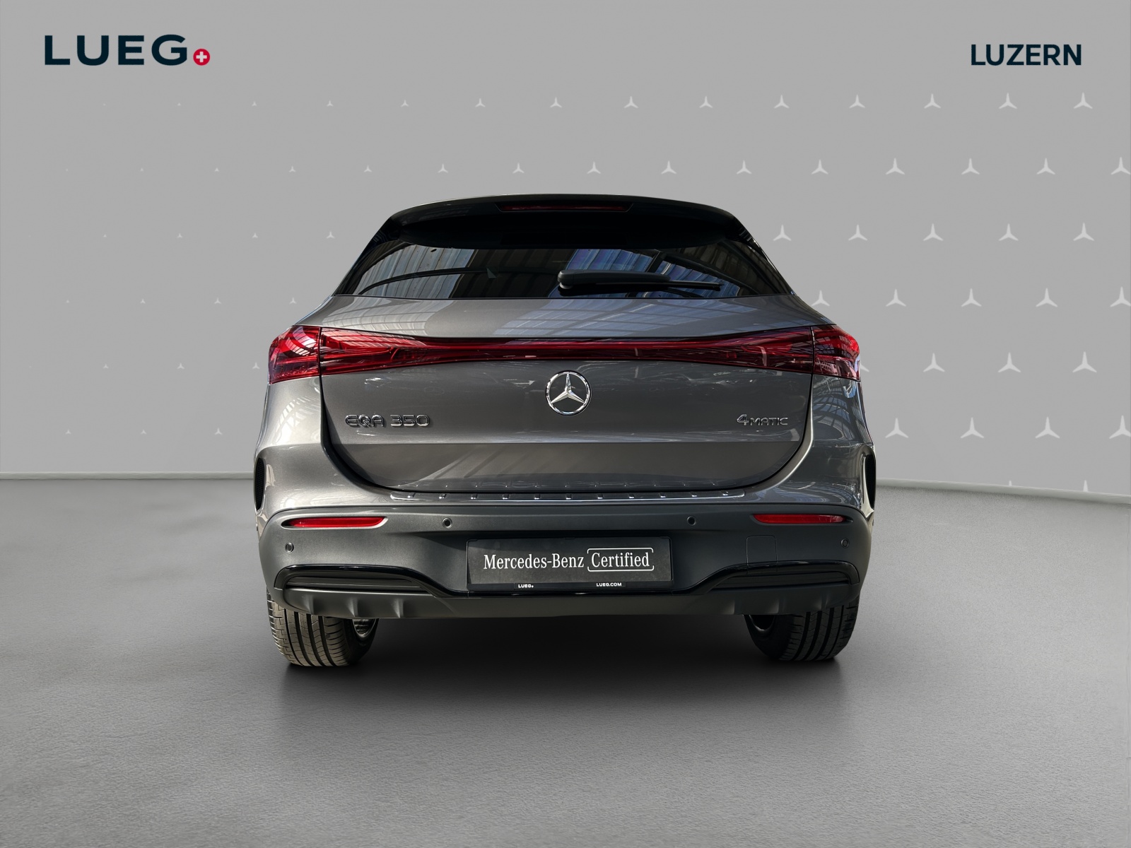 MERCEDES-BENZ EQA 350 AMG Line 4Matic - 4