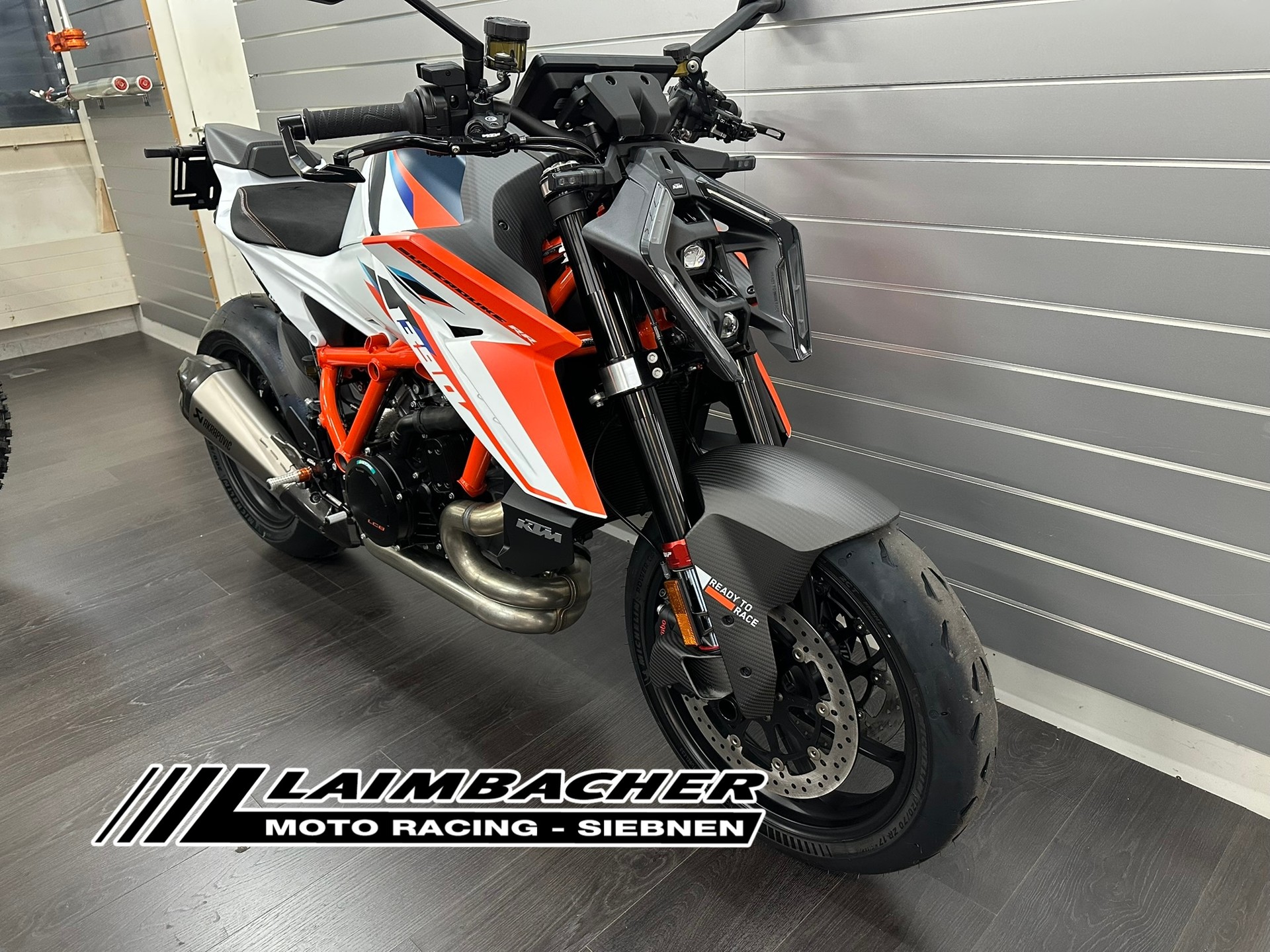 KTM 1390 Super Duke RR - 3