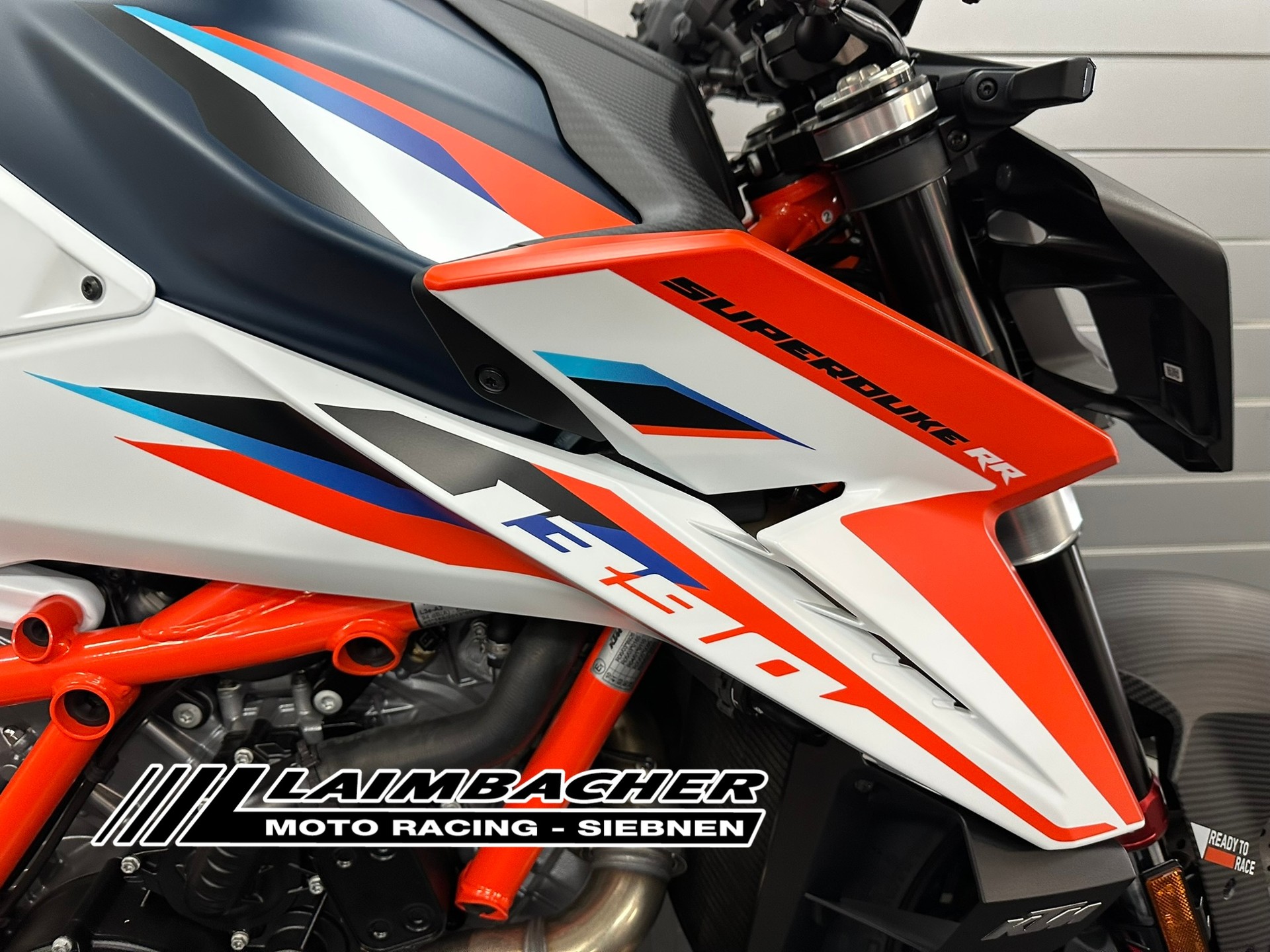 KTM 1390 Super Duke RR - 2