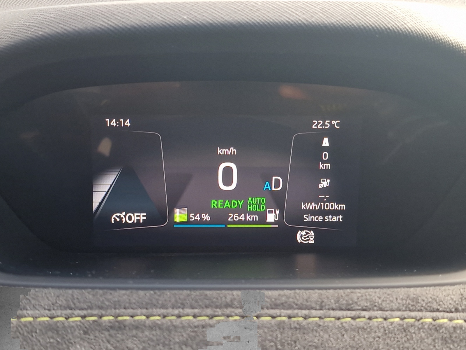 SKODA Enyaq iV 80x RS - 8