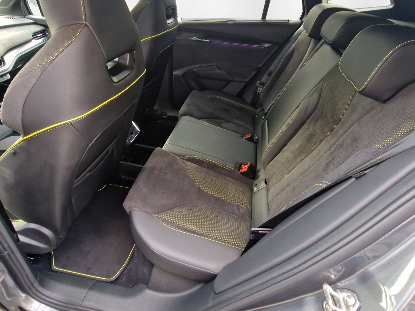 SKODA Enyaq iV 80x RS - 11