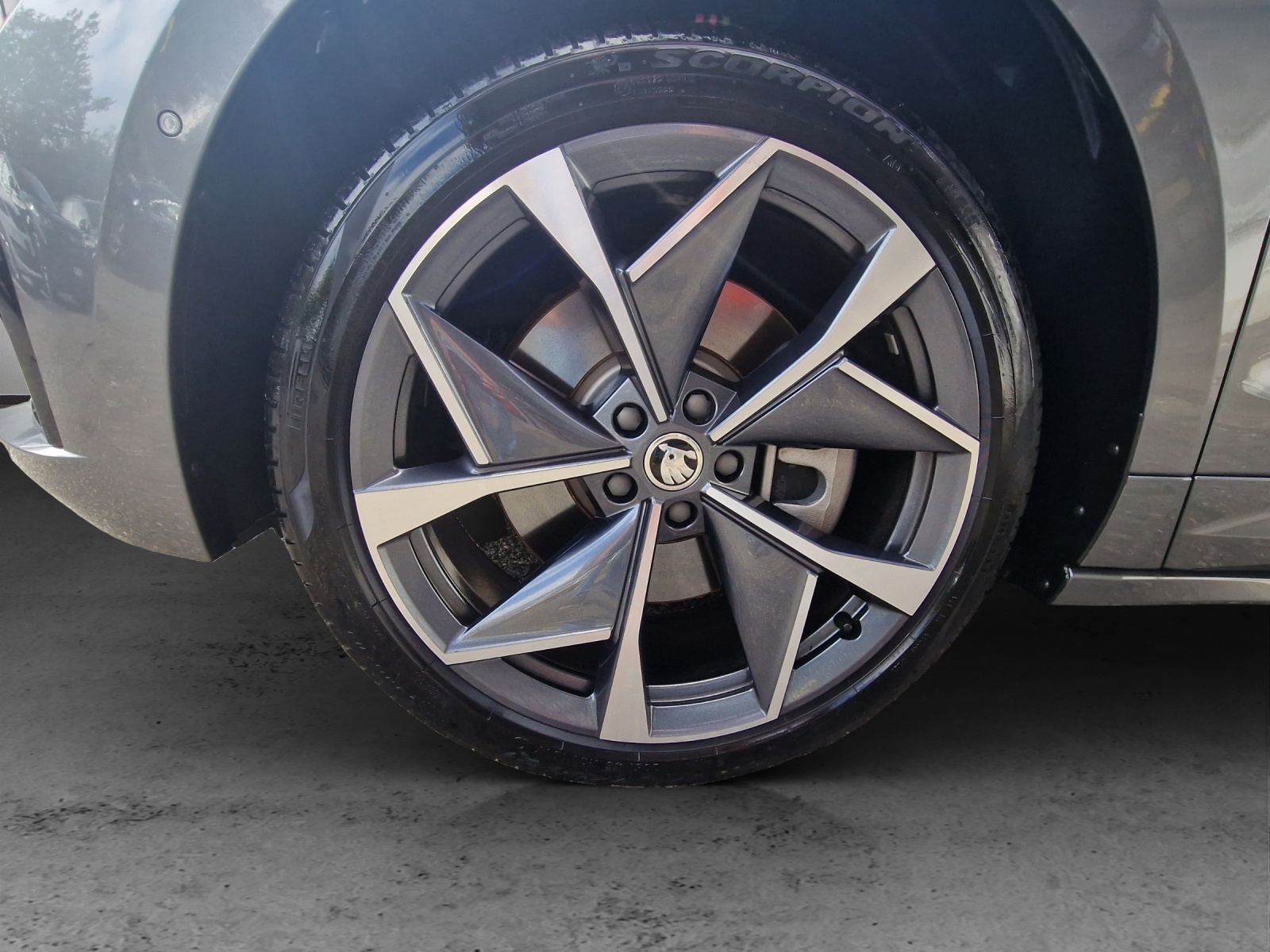 SKODA Enyaq iV 80x RS - 13