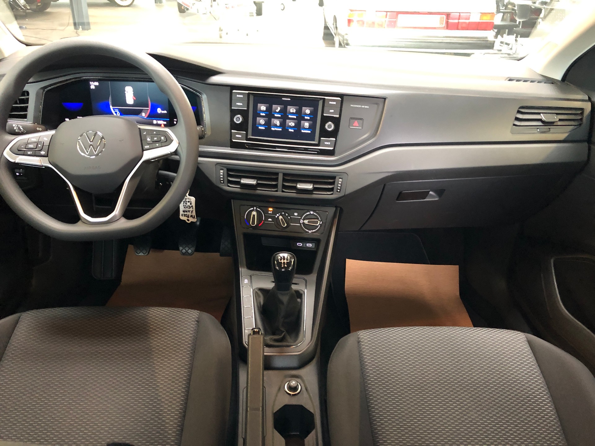 VW Polo 1.0 MPI Basis - 18