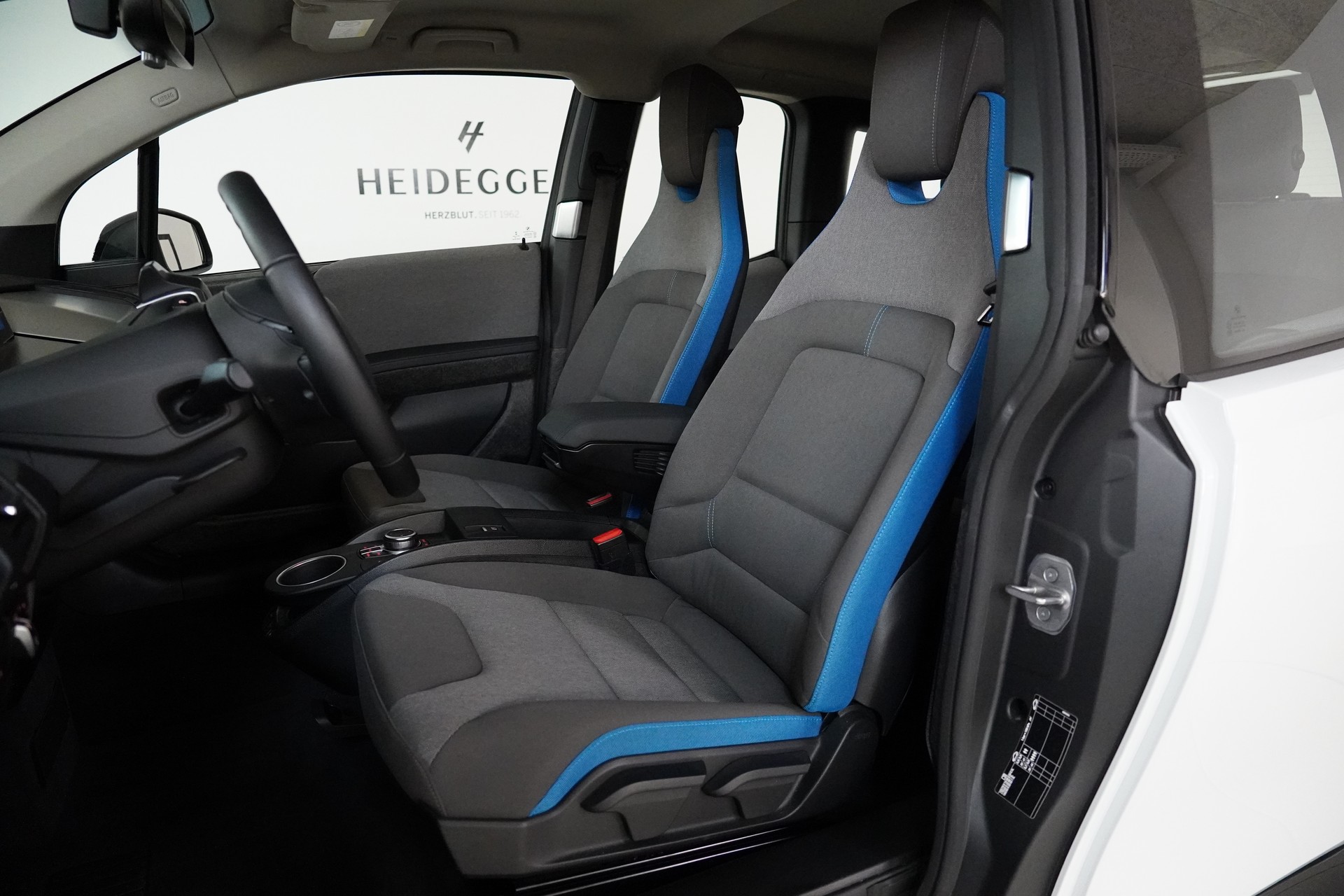 BMW i3s (120Ah) Fleet Edition - 12