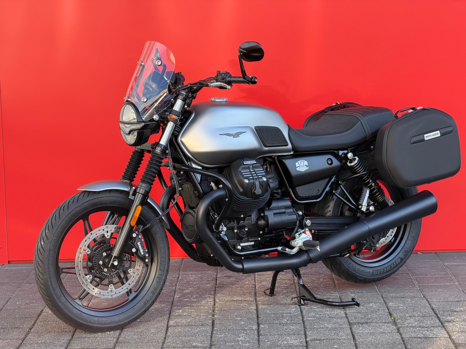 MOTO GUZZI V7 IV 850 Stone Touring - 4