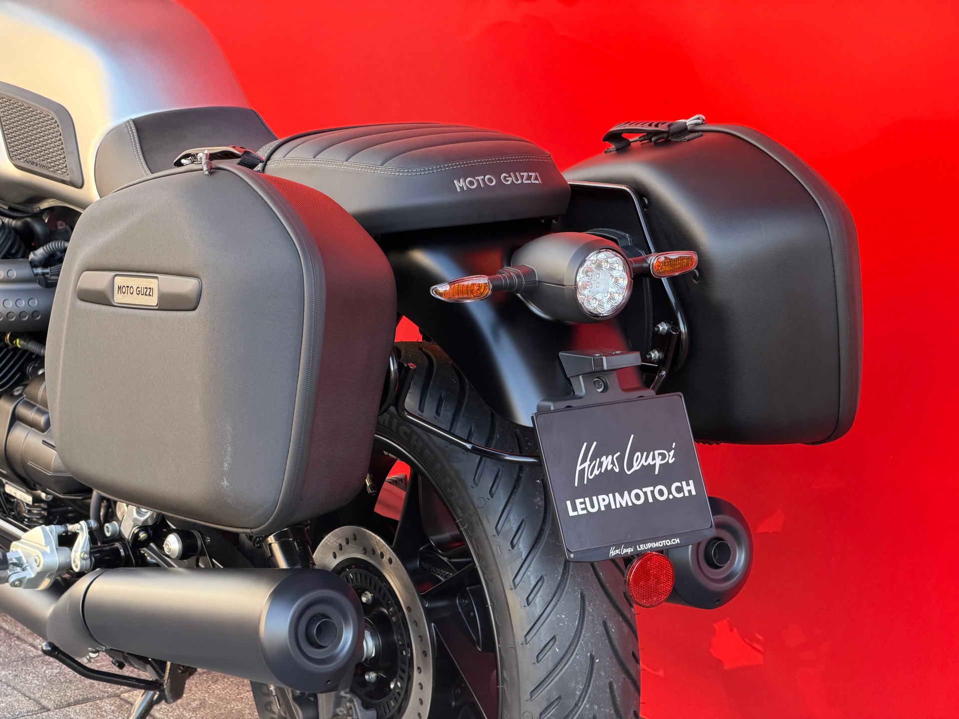 MOTO GUZZI V7 IV 850 Stone Touring - 8
