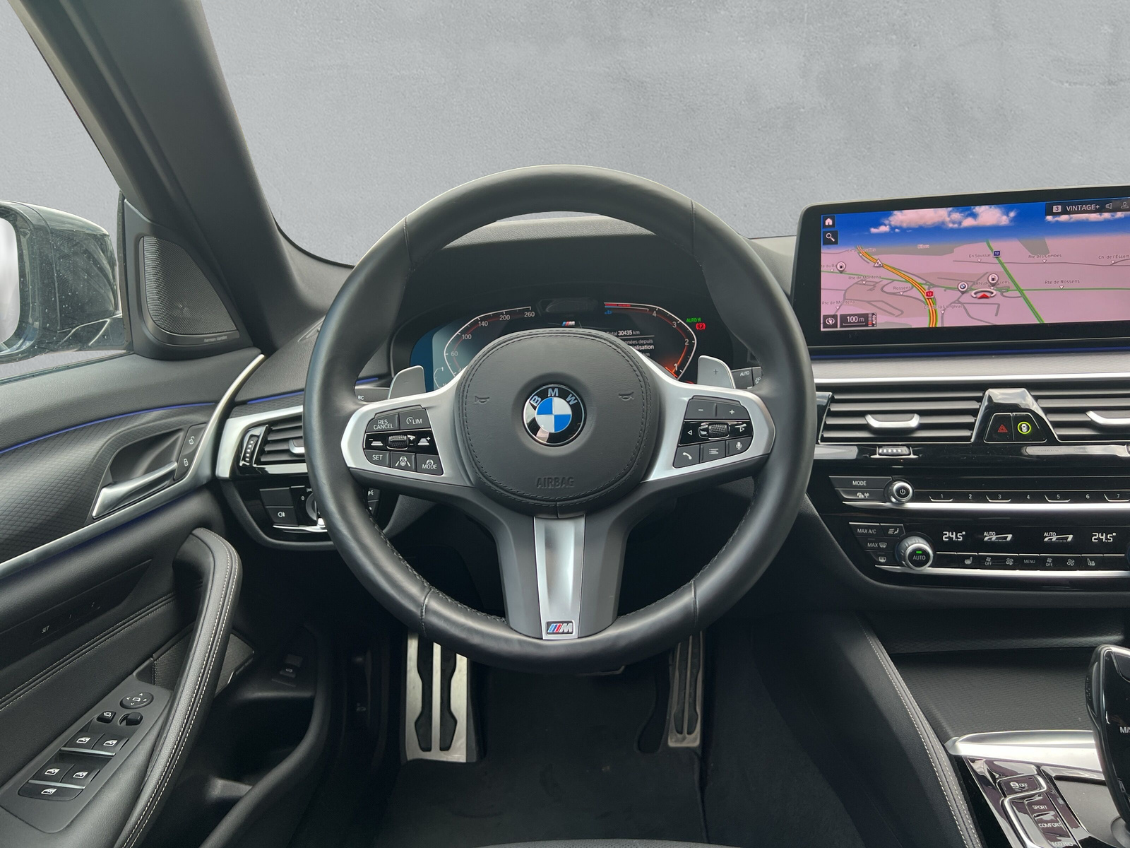BMW 520d xDrive 48V Touring M Sport **Action de leasing 1.9%** - 16