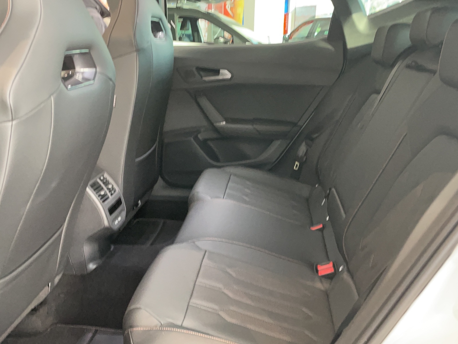 CUPRA Formentor 2.0 TSI 4Drive DSG - 12