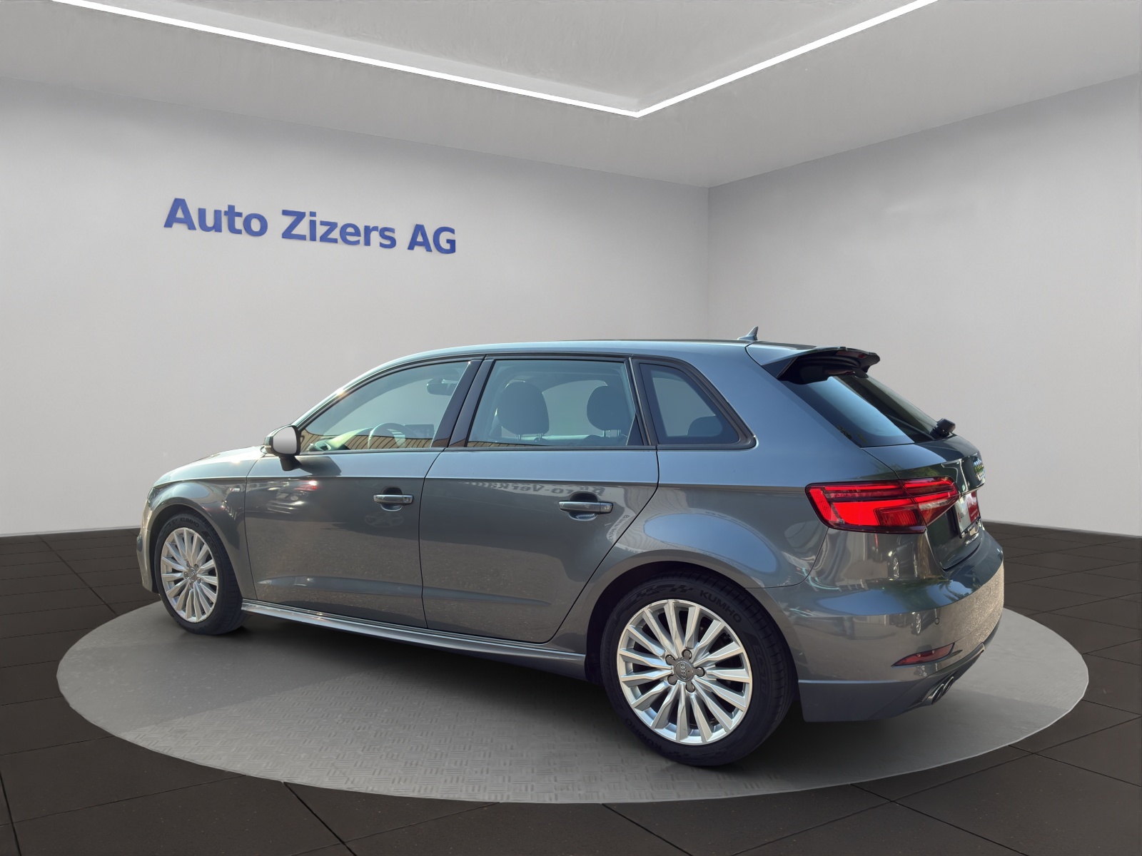 AUDI A3 Sportback 2.0 TDI Sport S-tronic quattro - 4