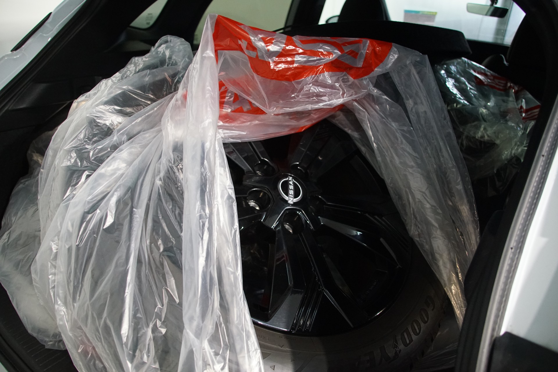 NISSAN Qashqai 1.5 VC-T e-Power Tekna ++SWISS++ - 15