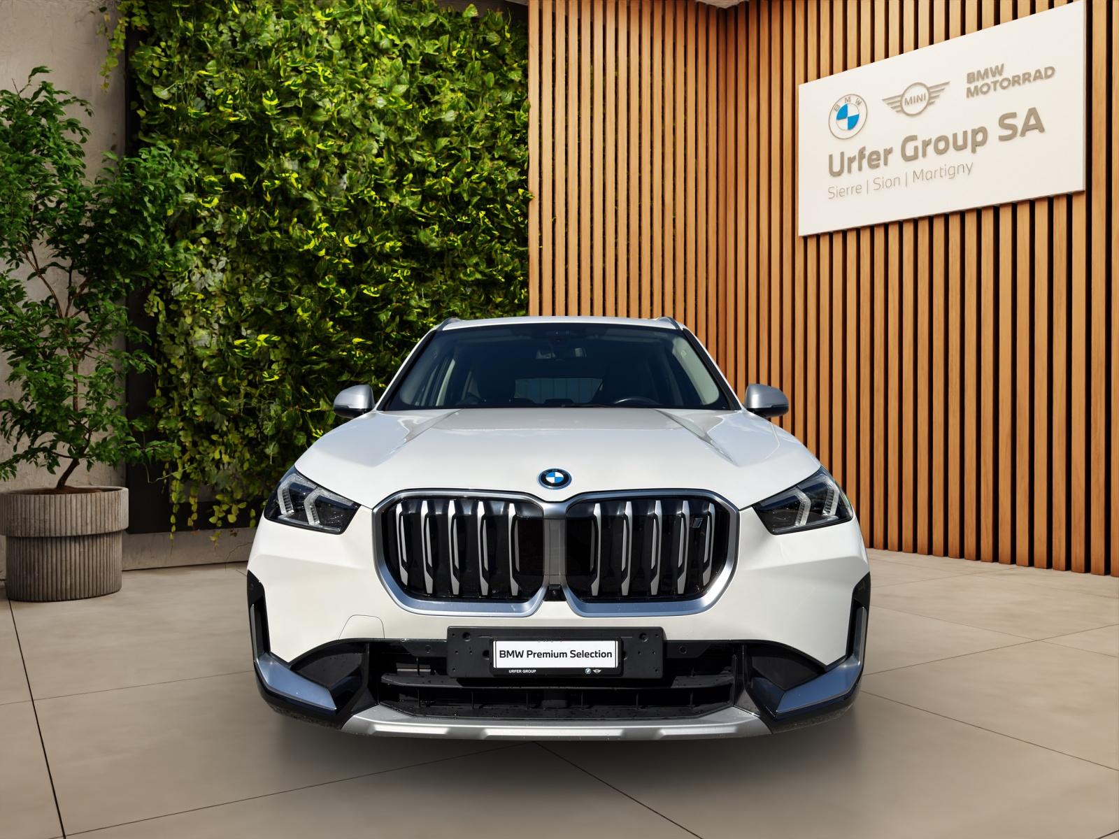 BMW iX1 xDrive 30 X-Line (CH) 🔋 - 9