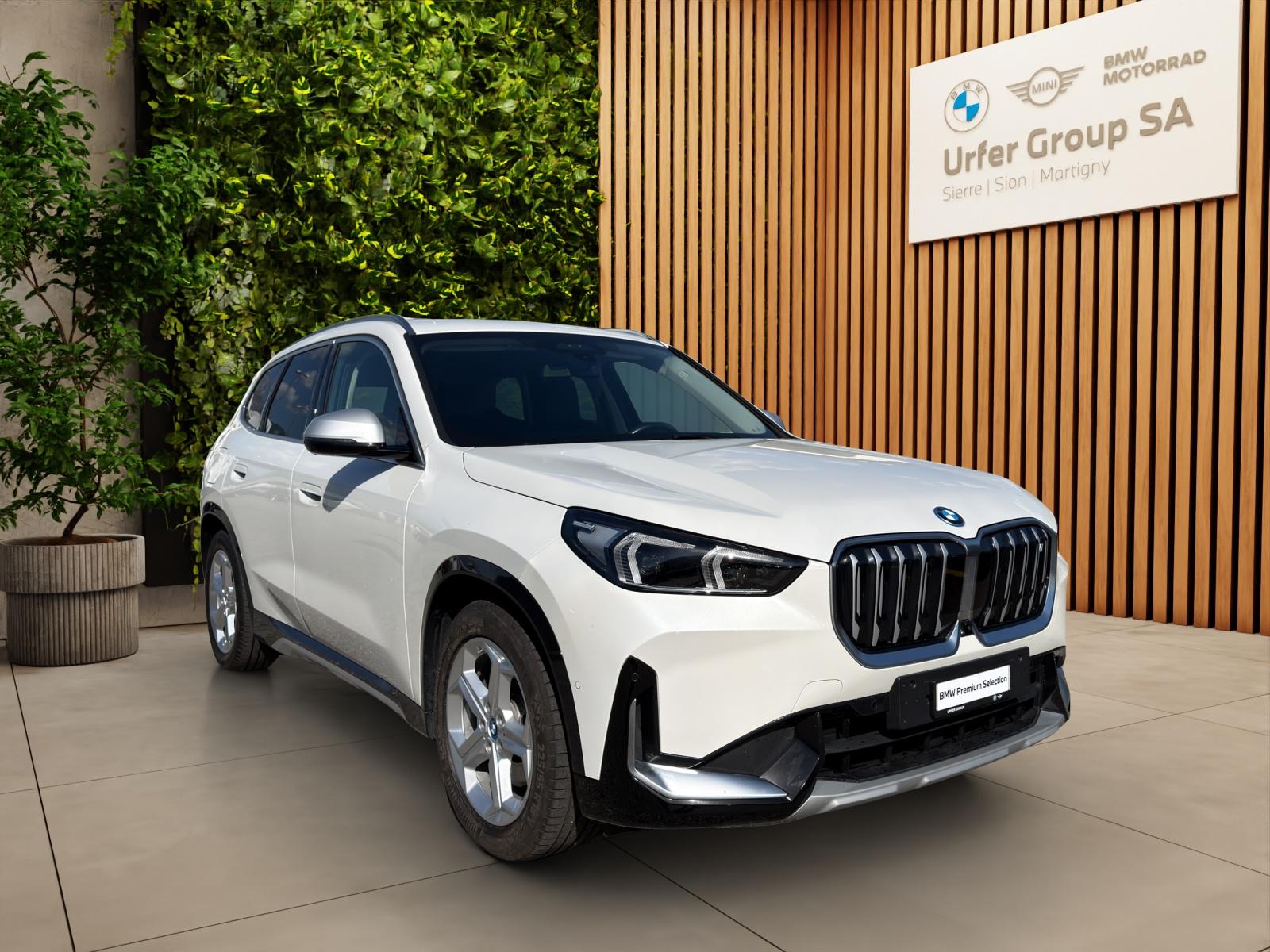 BMW iX1 xDrive 30 X-Line (CH) 🔋 - 8