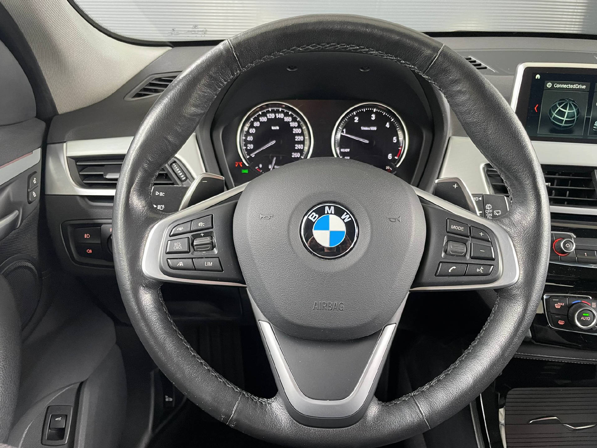 BMW X1 18d xDrive SAG-7