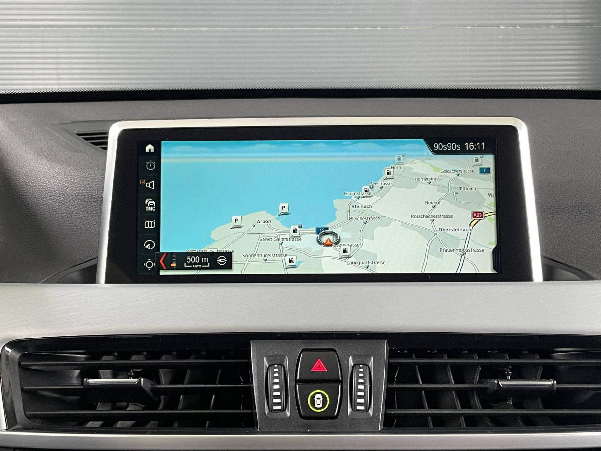 BMW X1 18d xDrive SAG-11