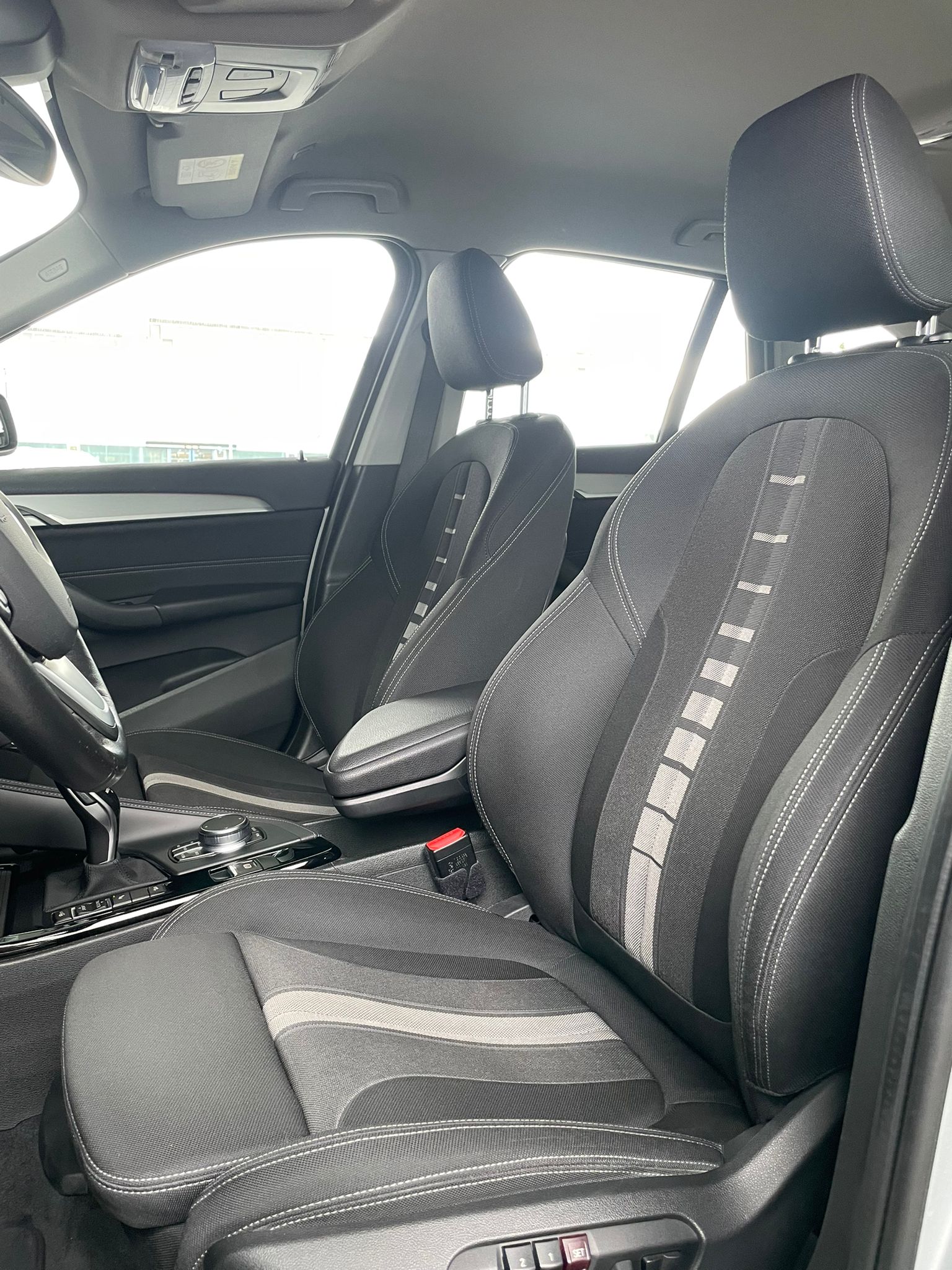 BMW X1 18d xDrive SAG-5