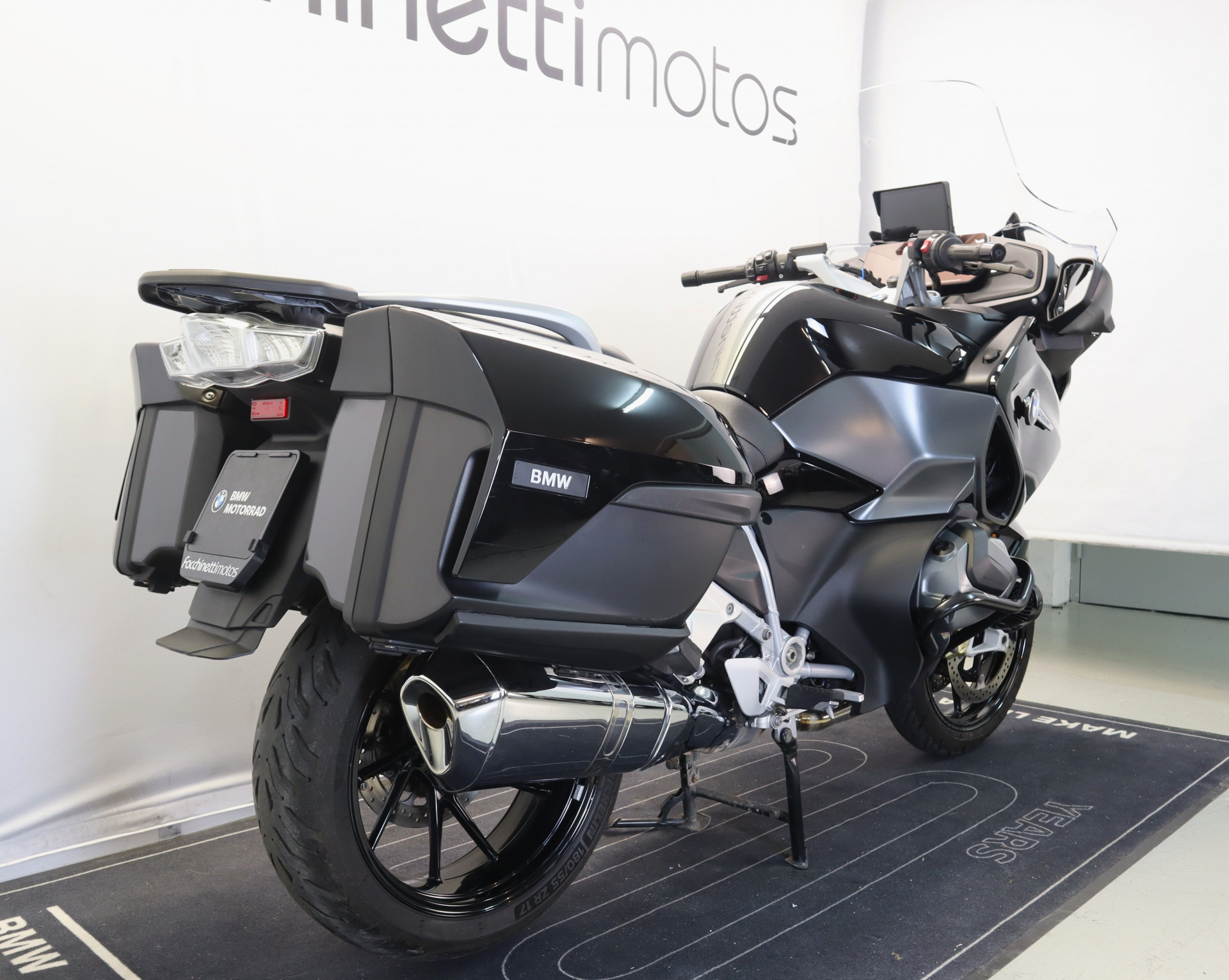BMW R 1250 RT Triple Black - 4