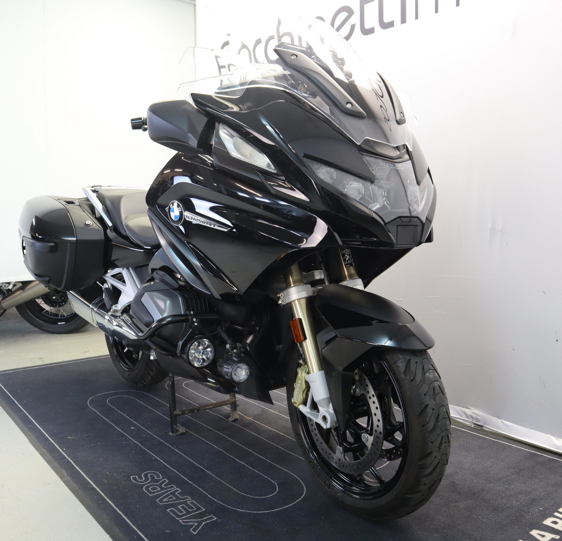 BMW R 1250 RT Triple Black - 3