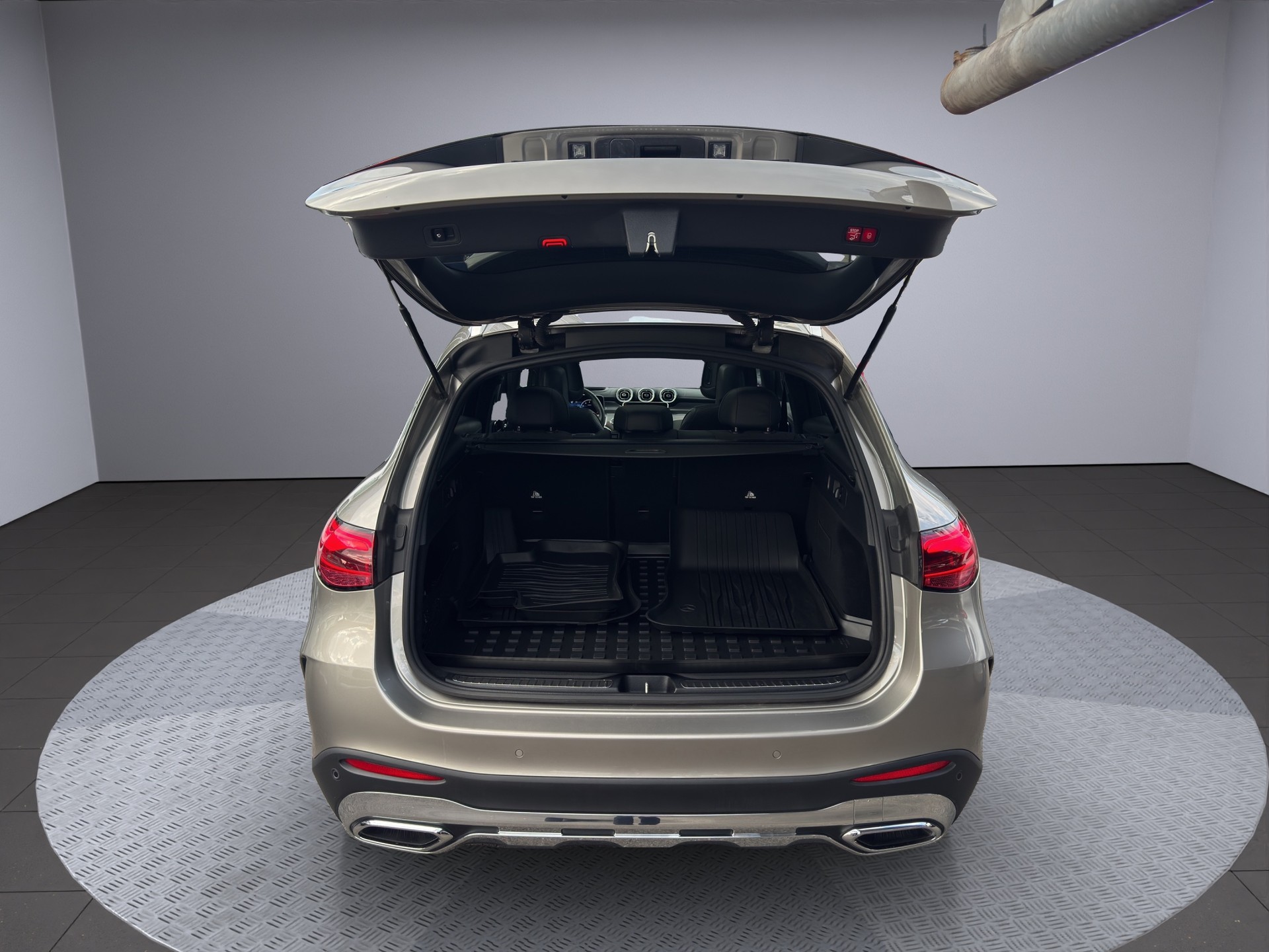 MERCEDES-BENZ GLC 200 4Matic 9G-Tronic - 18
