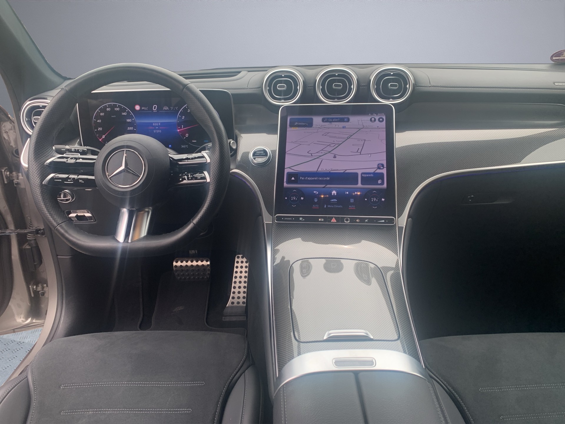 MERCEDES-BENZ GLC 200 4Matic 9G-Tronic - 13