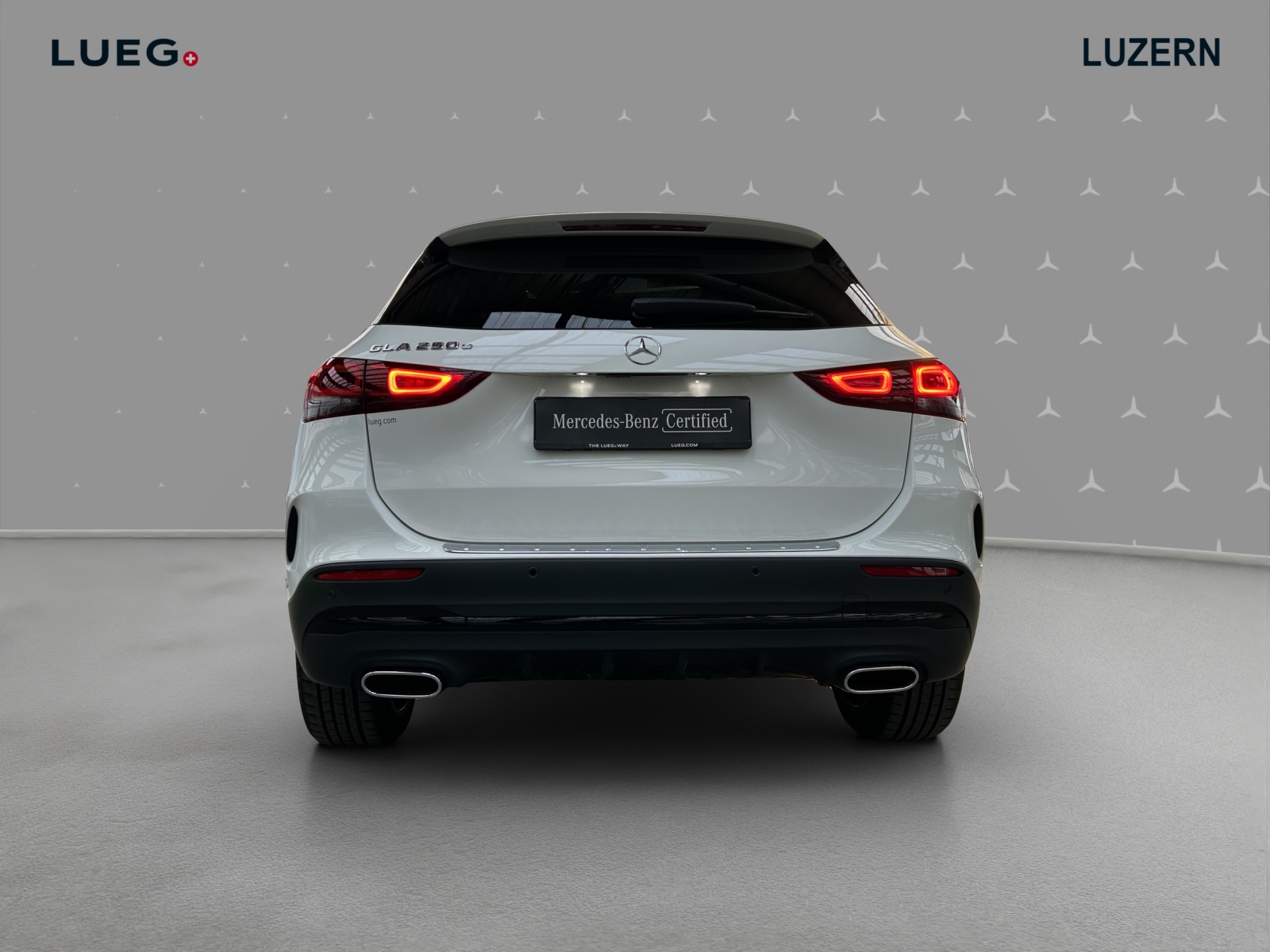 MERCEDES-BENZ GLA 250e AMG Line 8G-DCT - 4