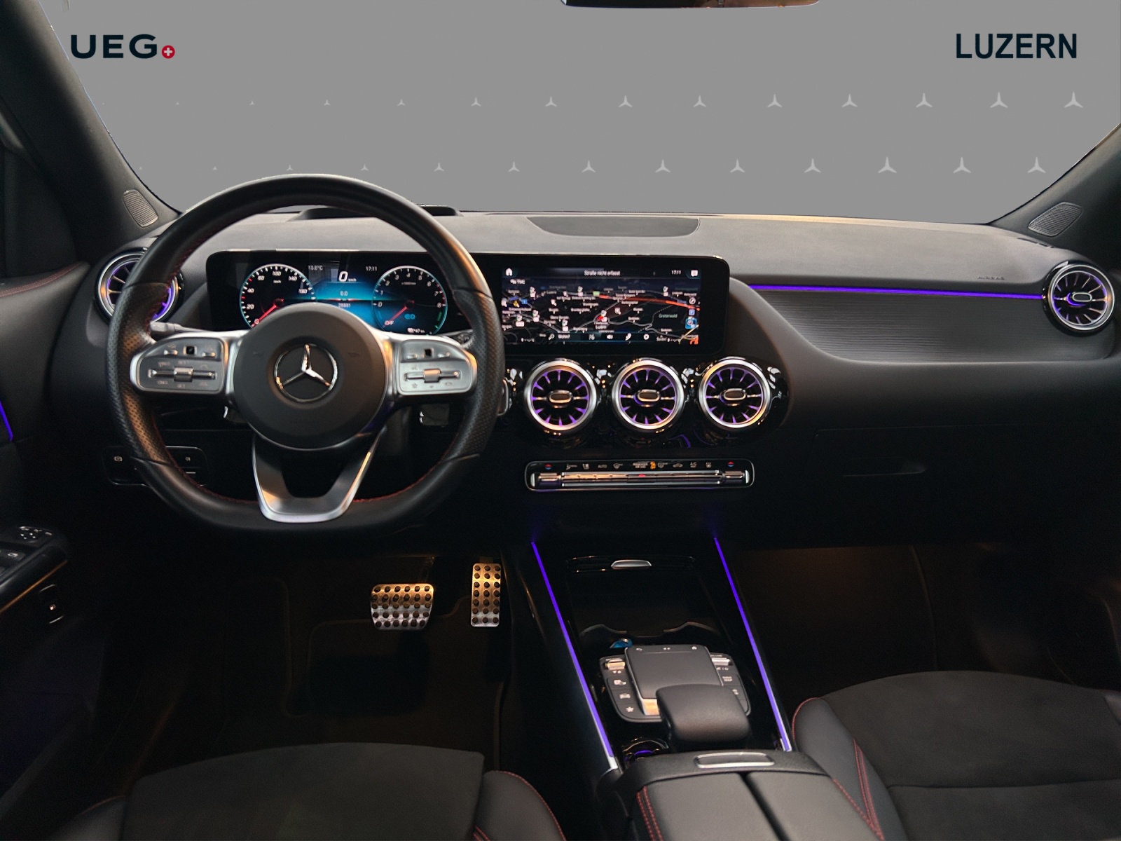 MERCEDES-BENZ GLA 250e AMG Line 8G-DCT - 13