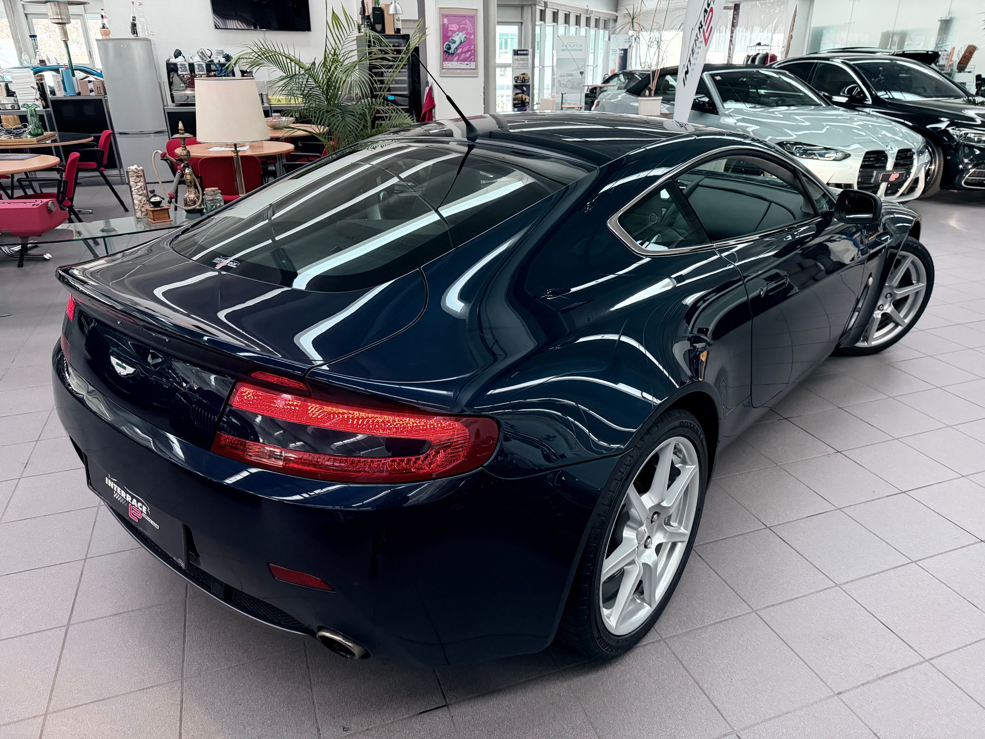 ASTON MARTIN V8 Vantage 4.3 - 4