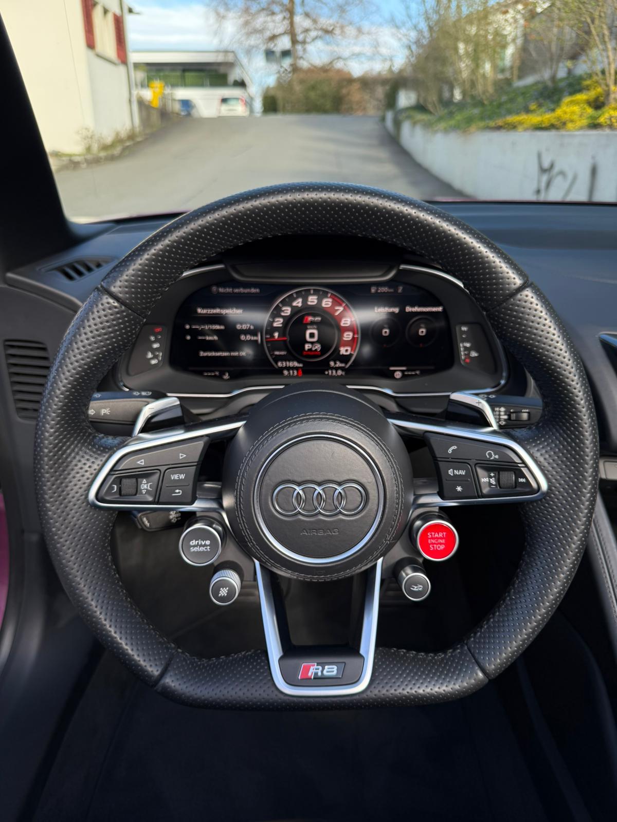 AUDI R8 Spyder 5.2 S-Tronic Quattro - 12