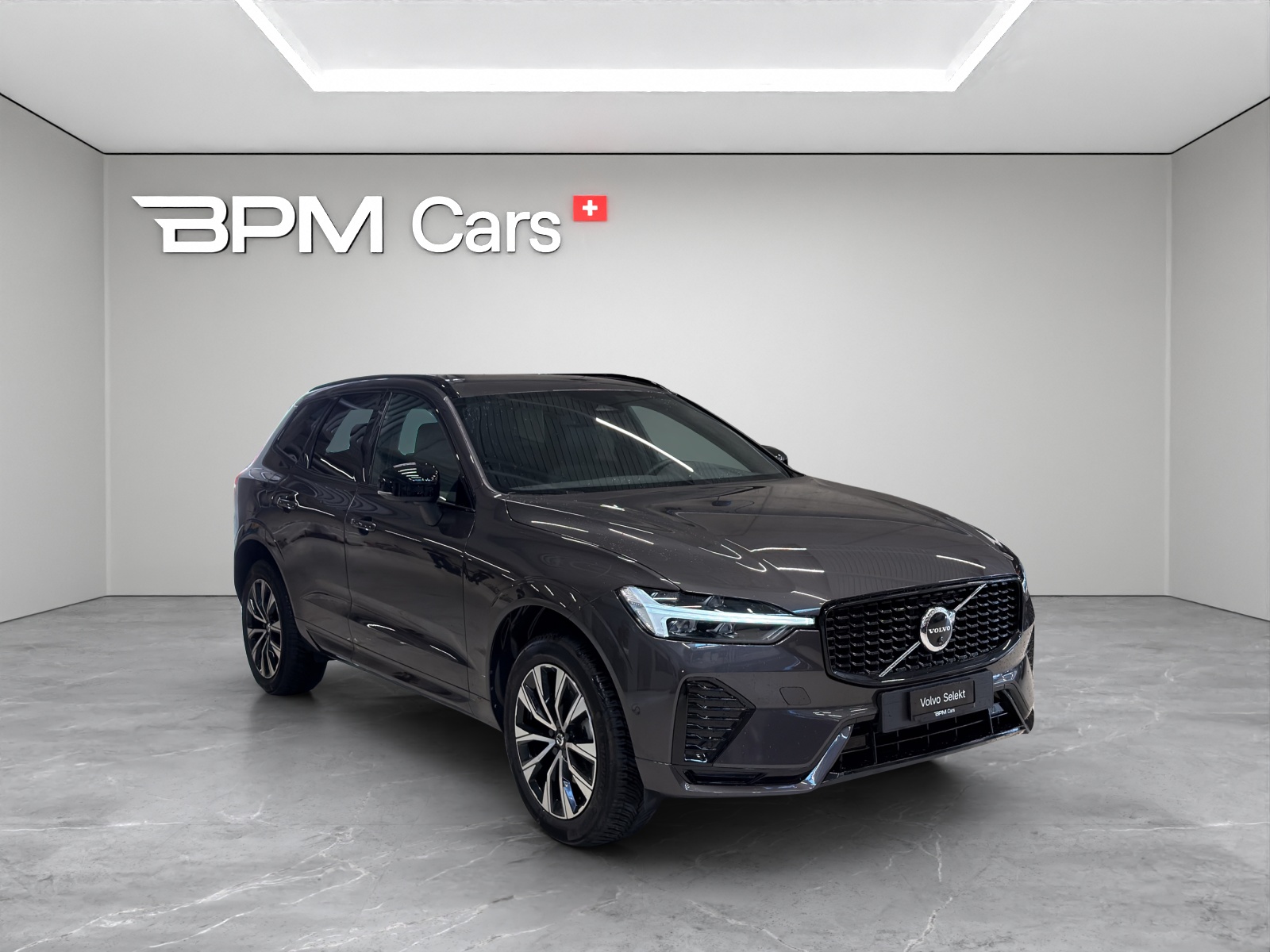 VOLVO XC60 2.0 B5 MH Plus Dark AWD - 3
