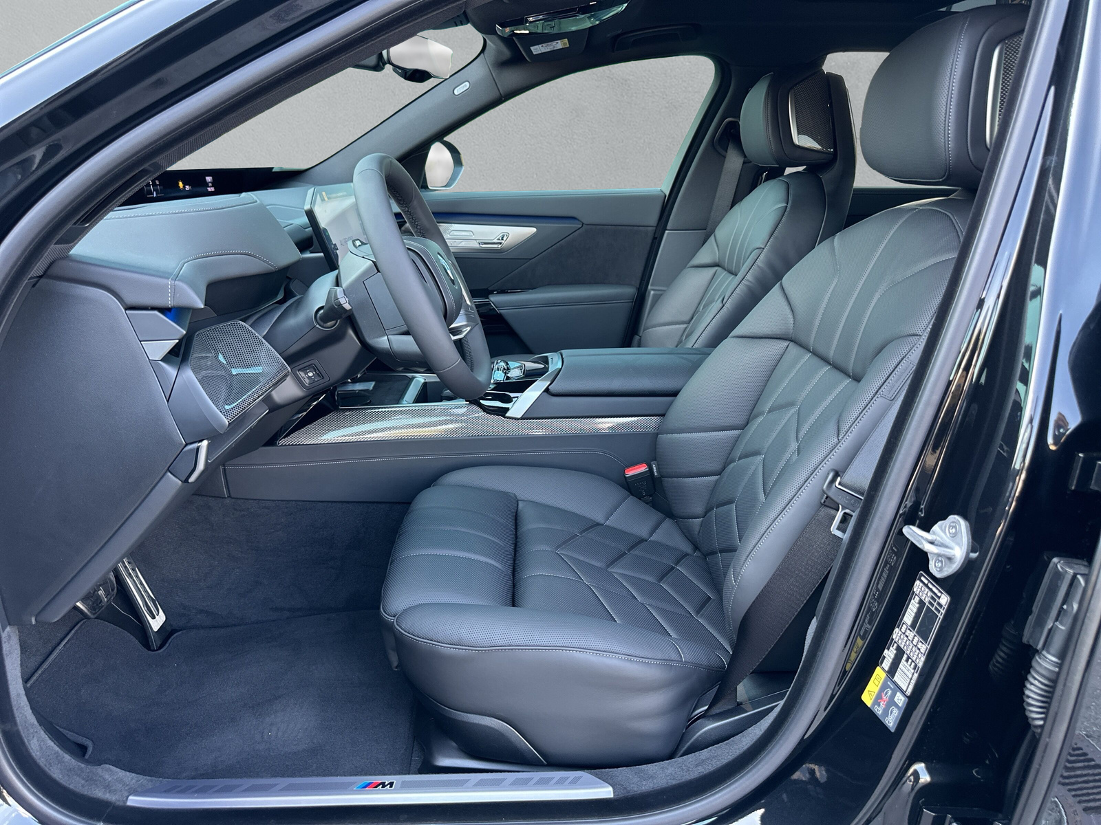 BMW i7 xDrive 50 M Sport Pro - 12