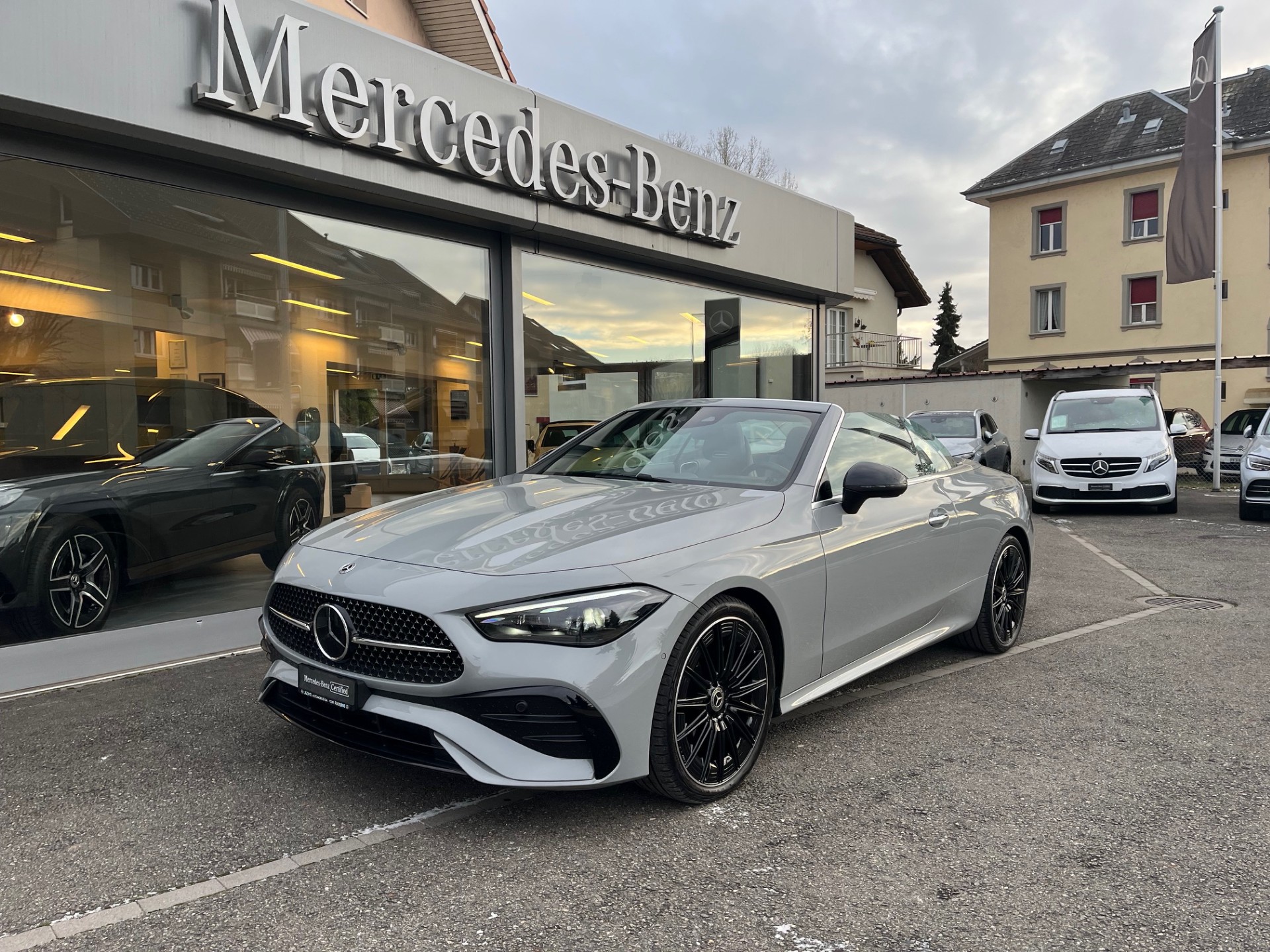 MERCEDES-BENZ CLE 300 Cabrio 4Matic 9G-Tronic - 5