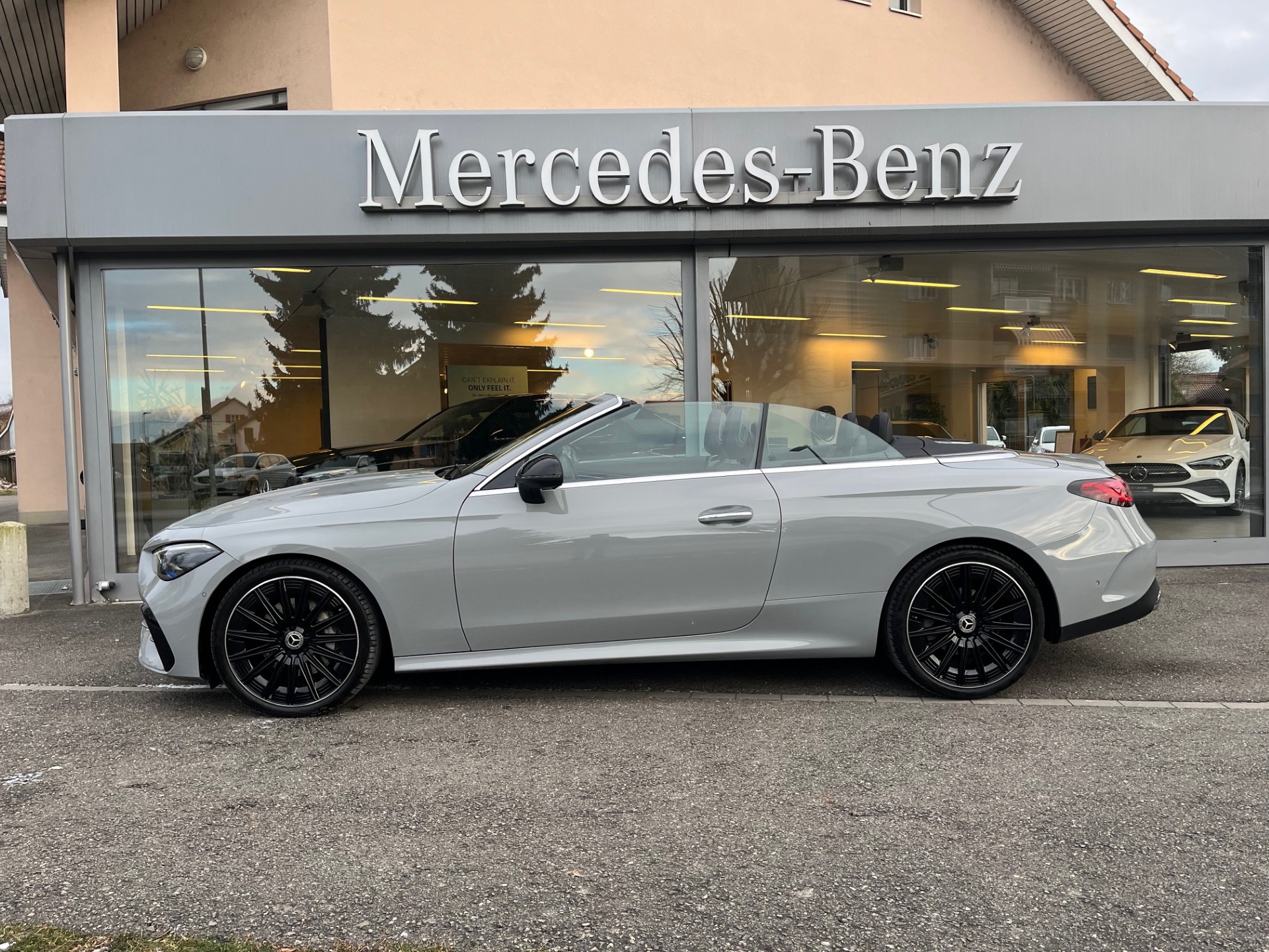 MERCEDES-BENZ CLE 300 Cabrio 4Matic 9G-Tronic - 6