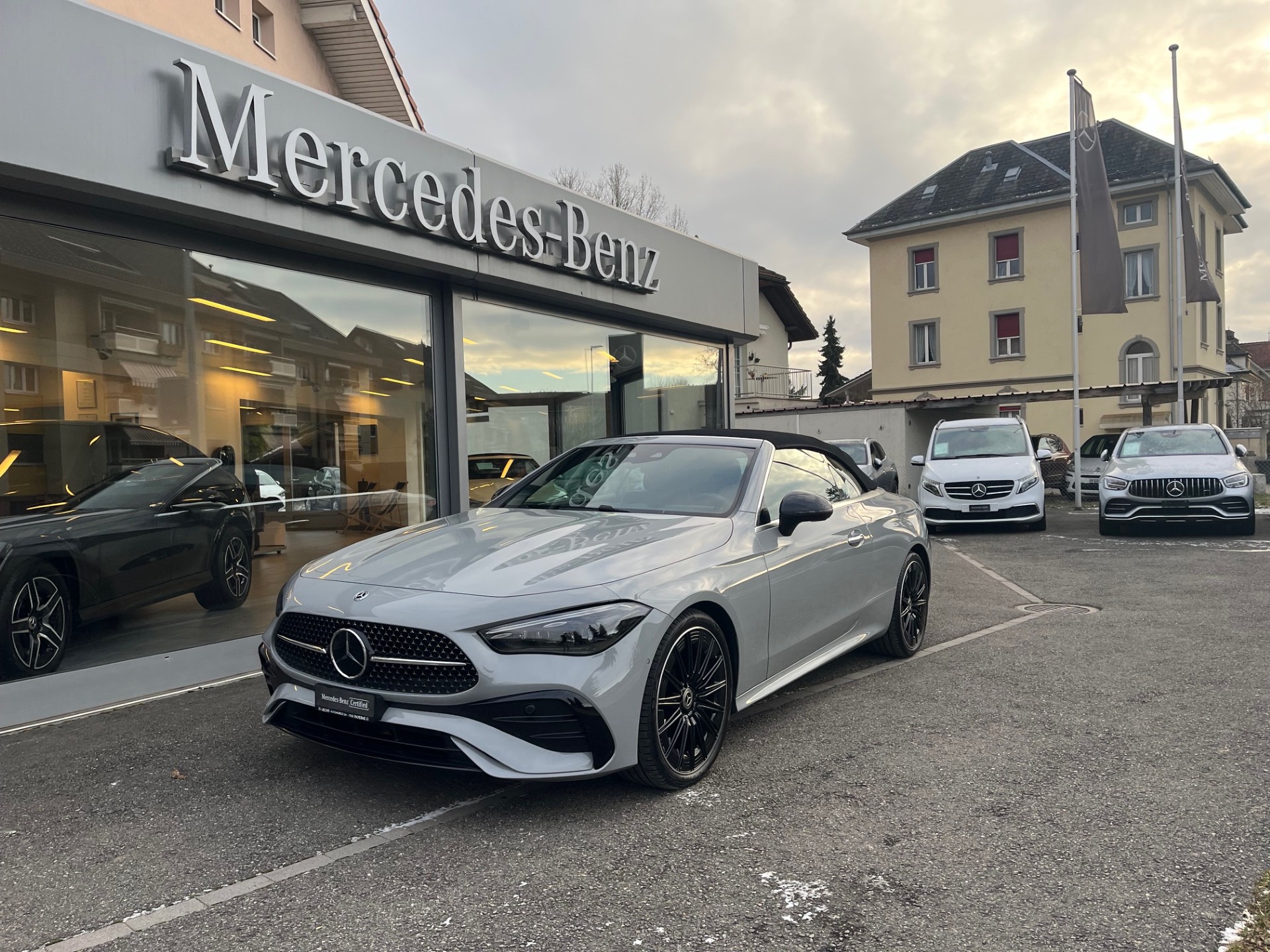 MERCEDES-BENZ CLE 300 Cabrio 4Matic 9G-Tronic - 2