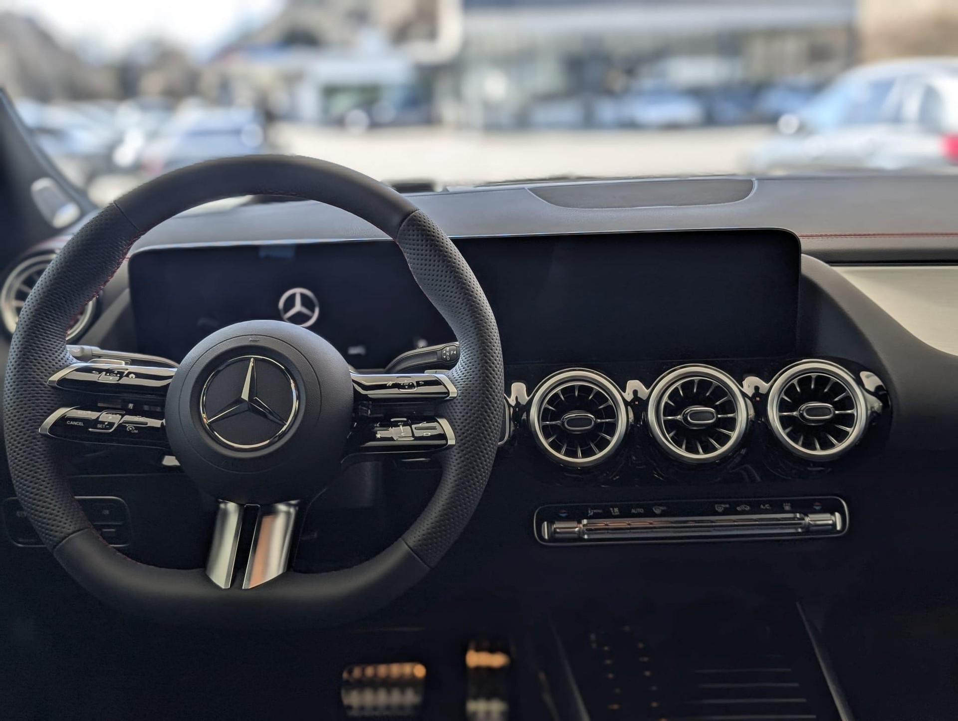 MERCEDES-BENZ EQA 300 Excellence Electric Art Line 4matic - 12