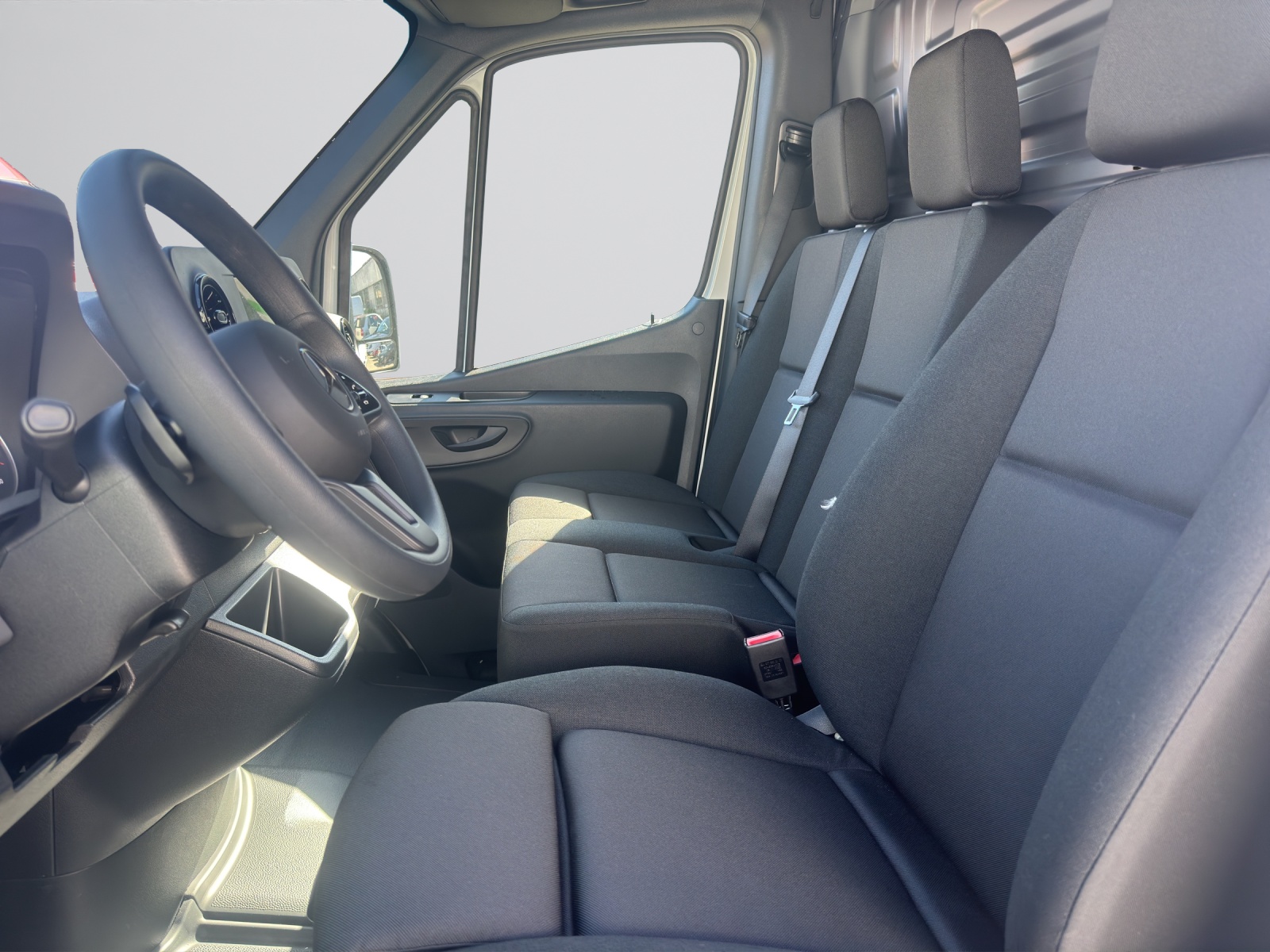 MERCEDES-BENZ Sprinter 317 CDI Extralang 9G-TRONIC - 4