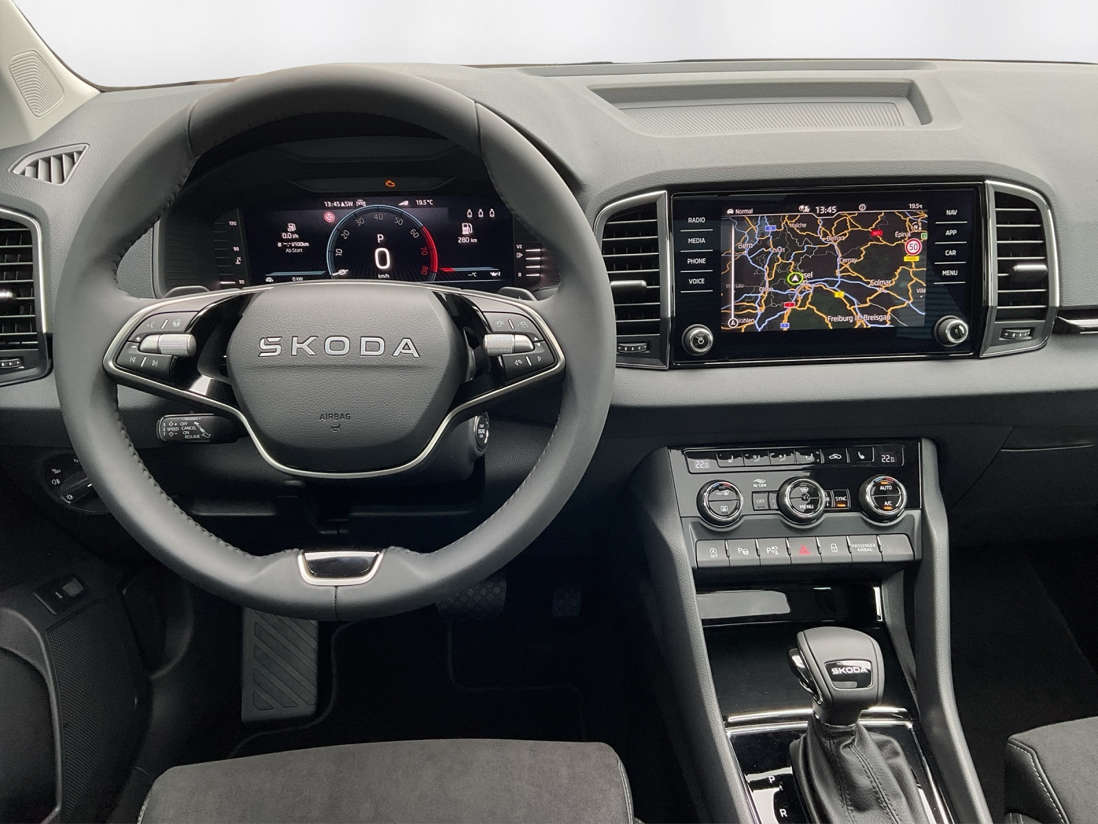 SKODA Karoq 1.5 TSI Dynamic DSG - 7