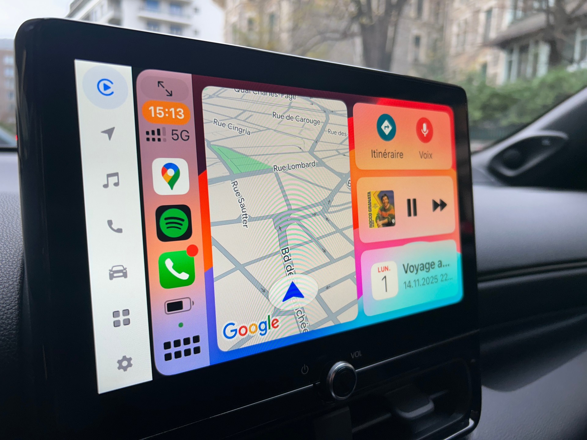 TOYOTA Yaris 1.5 GR Sport e-CVT - 9